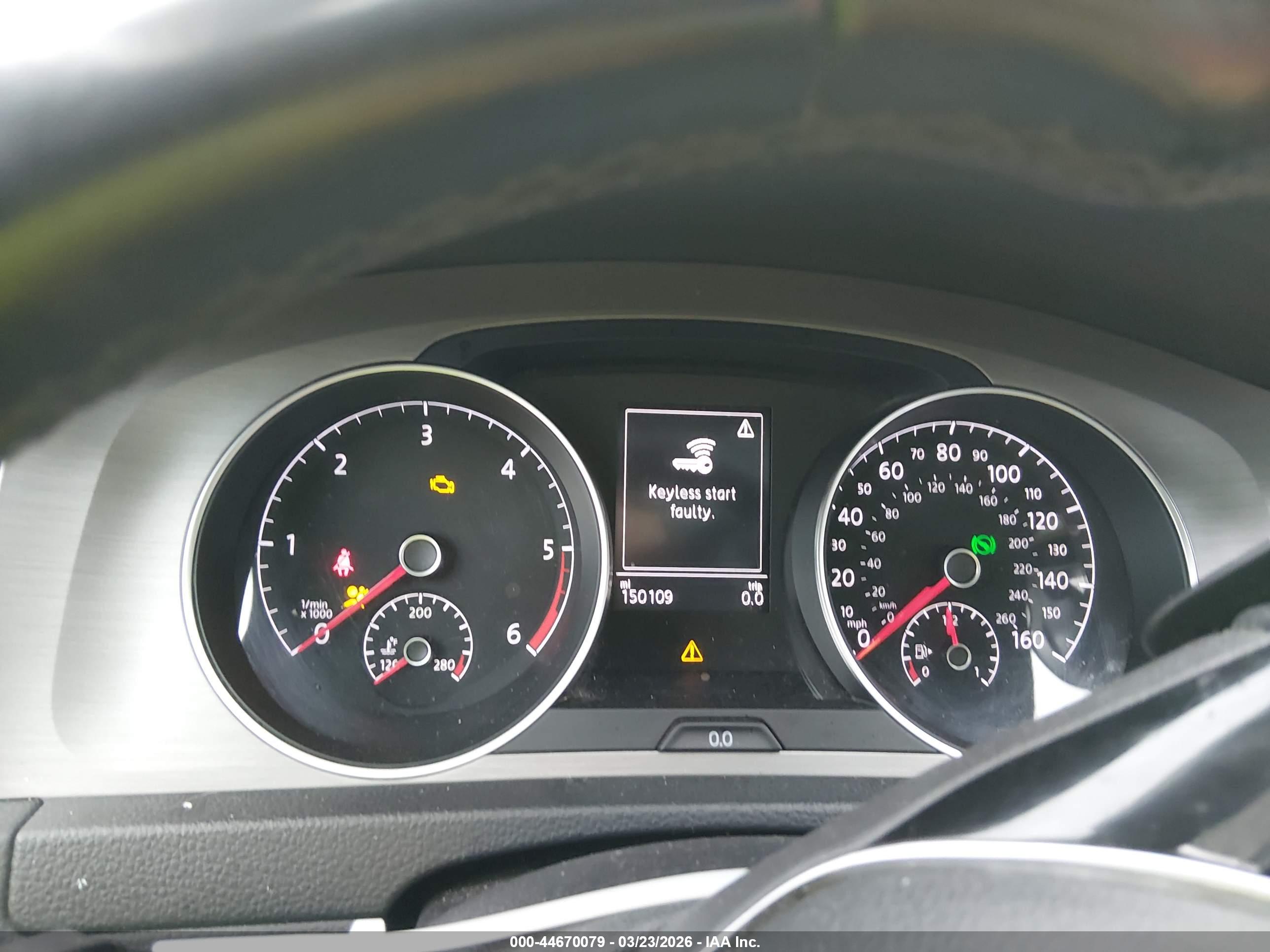 VOLKSWAGEN GOLF image 7