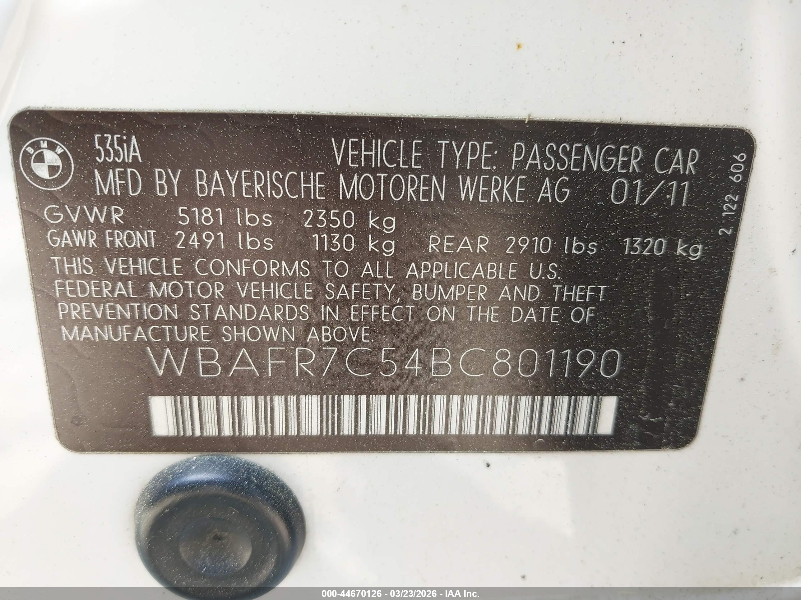 BMW 535I image 9