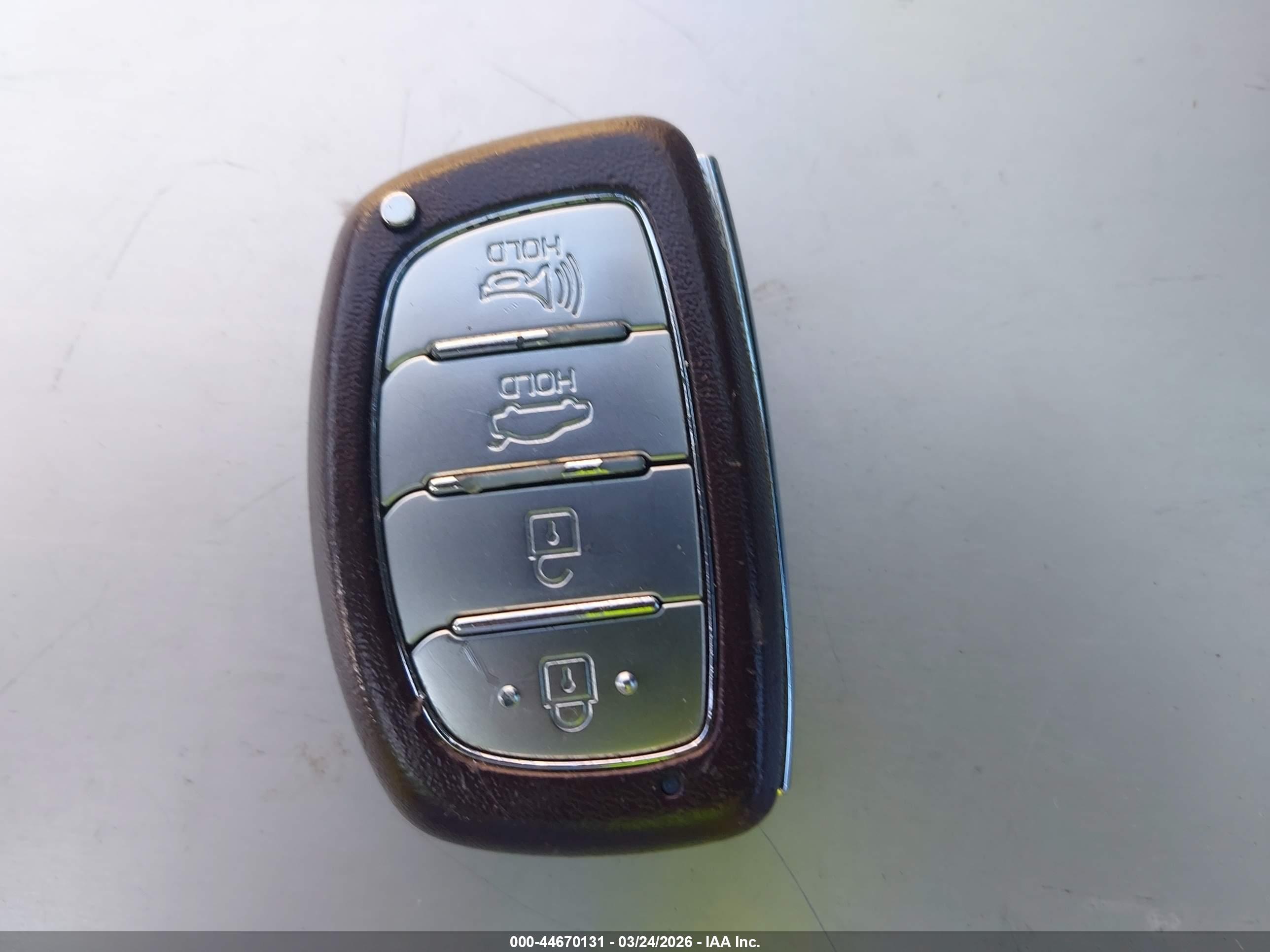 HYUNDAI SONATA image 11