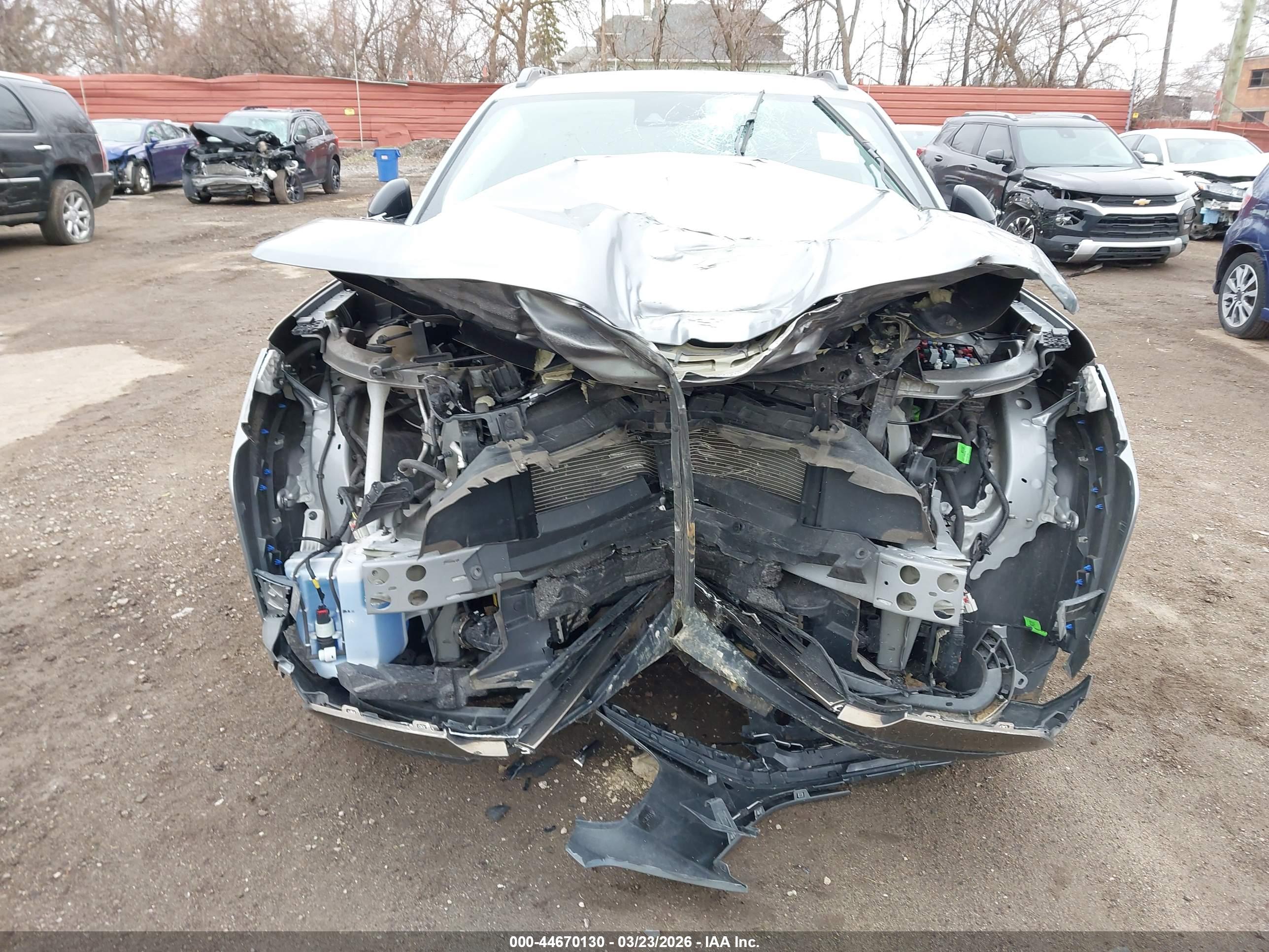 CHEVROLET TRAX image 6