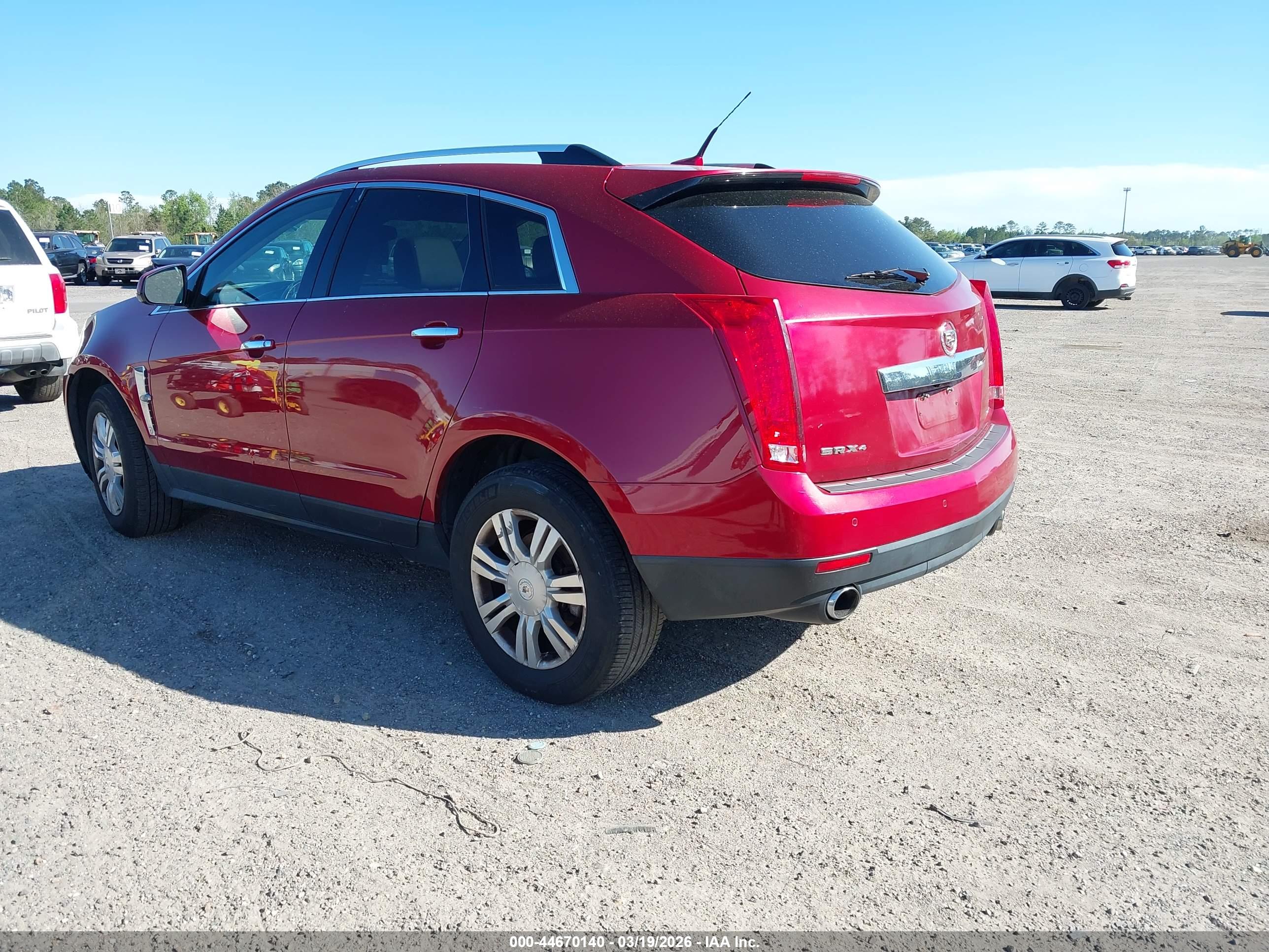 CADILLAC SRX image 3