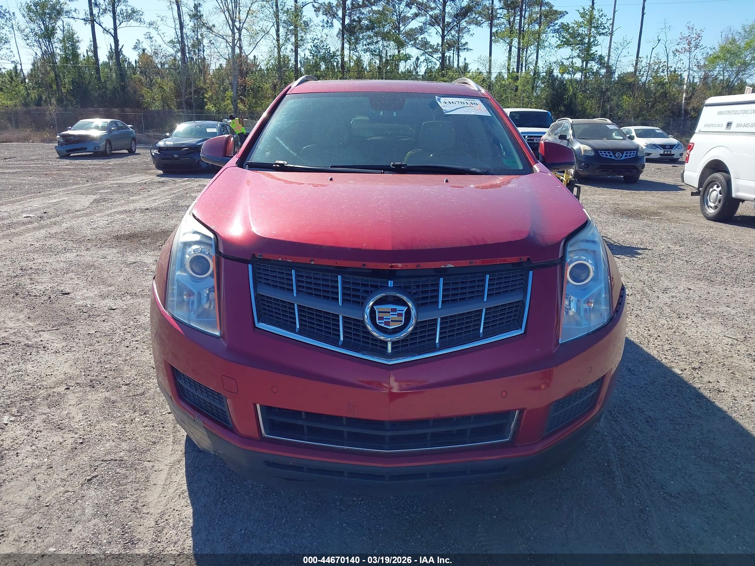 CADILLAC SRX image 6
