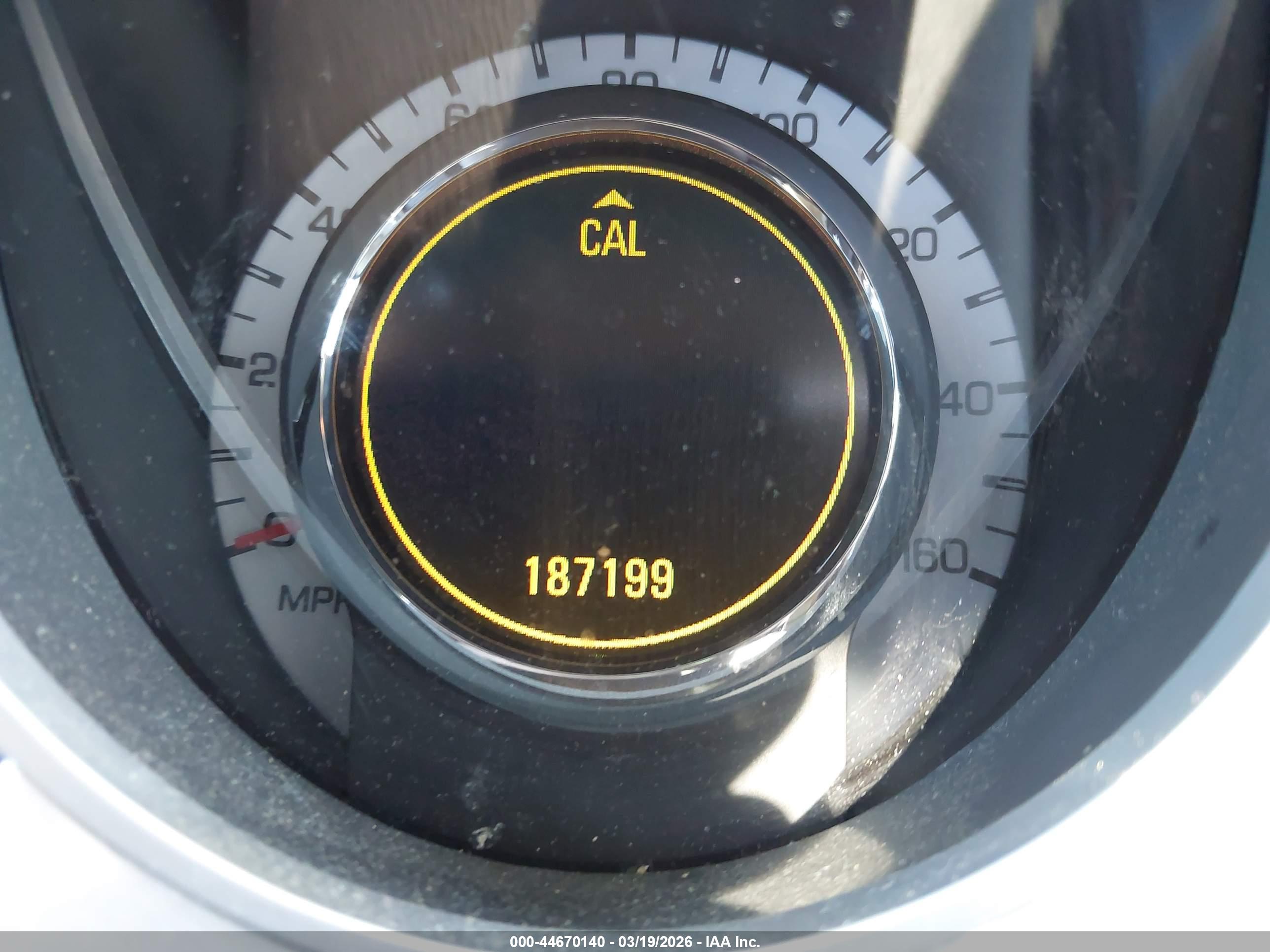 CADILLAC SRX image 7