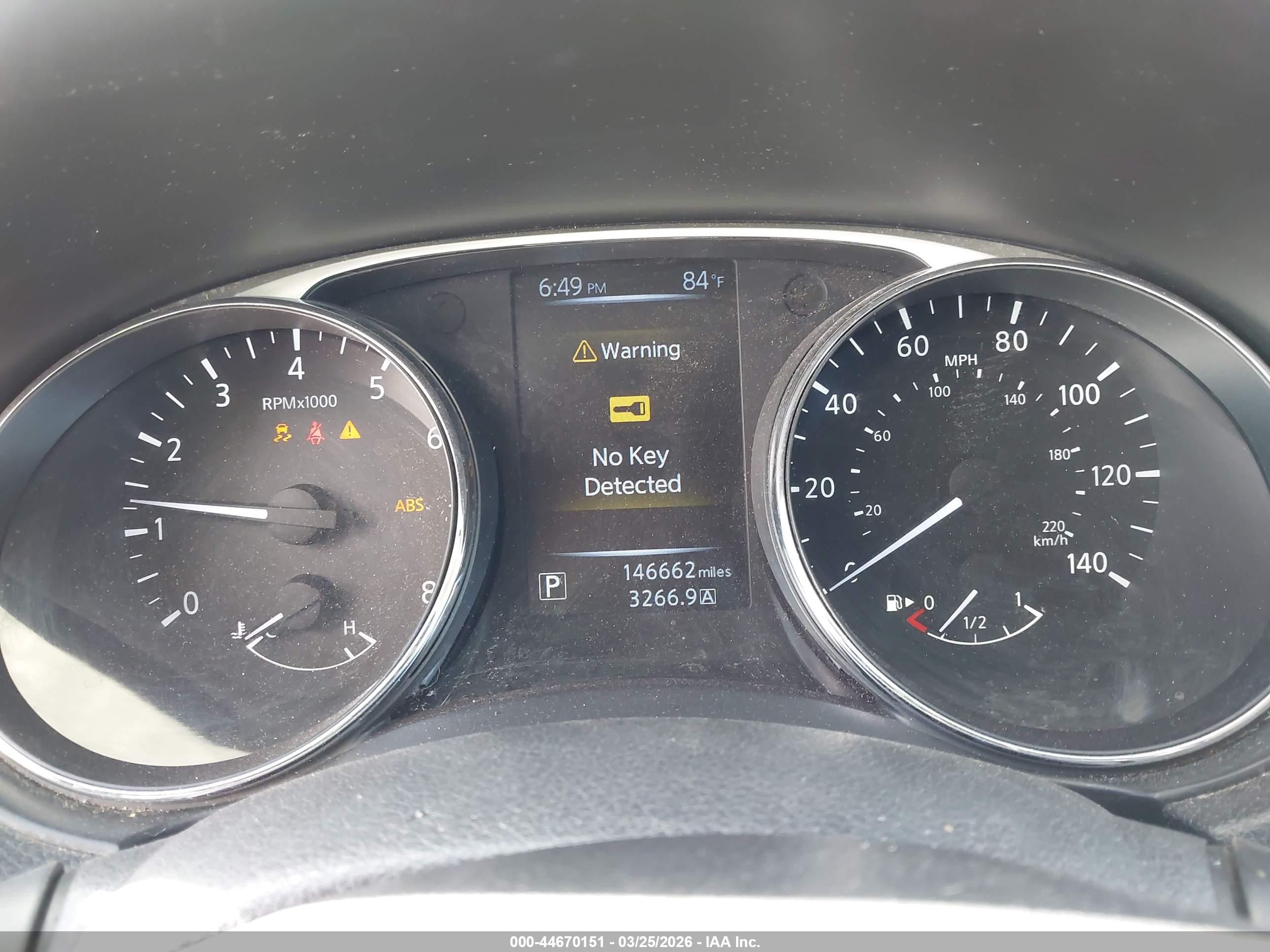 NISSAN ROGUE image 7