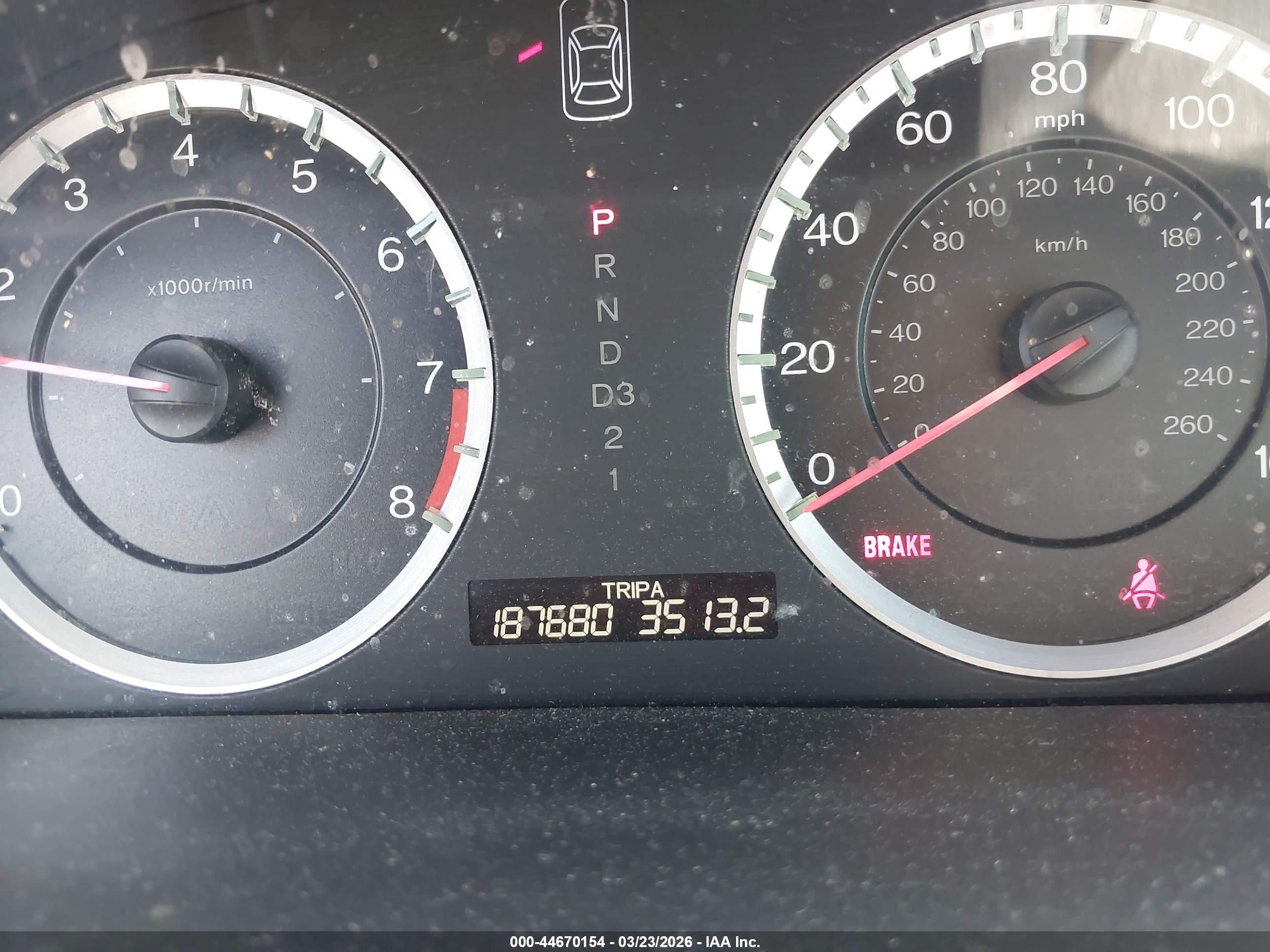 HONDA ACCORD image 7