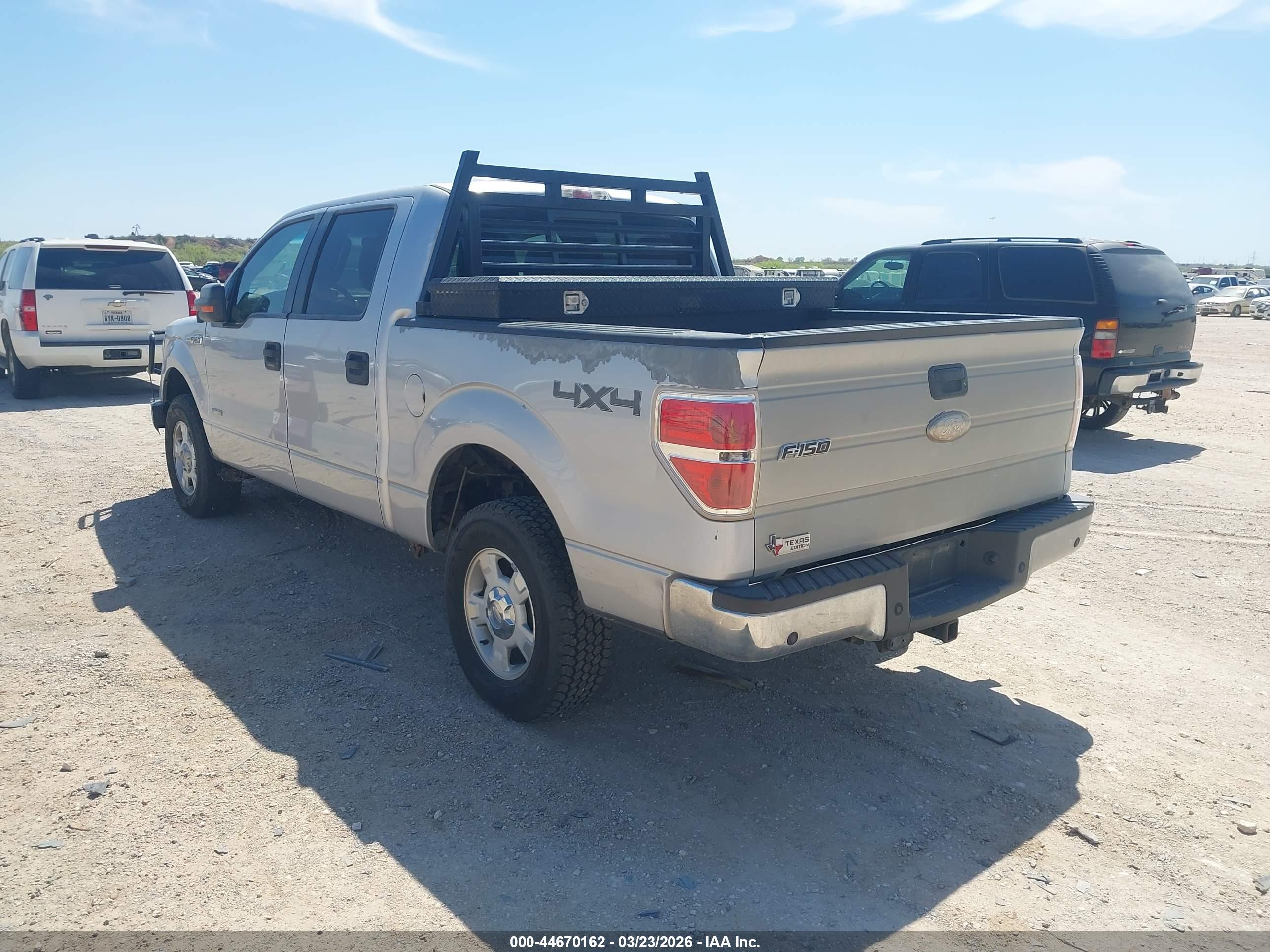 FORD F-150 image 3
