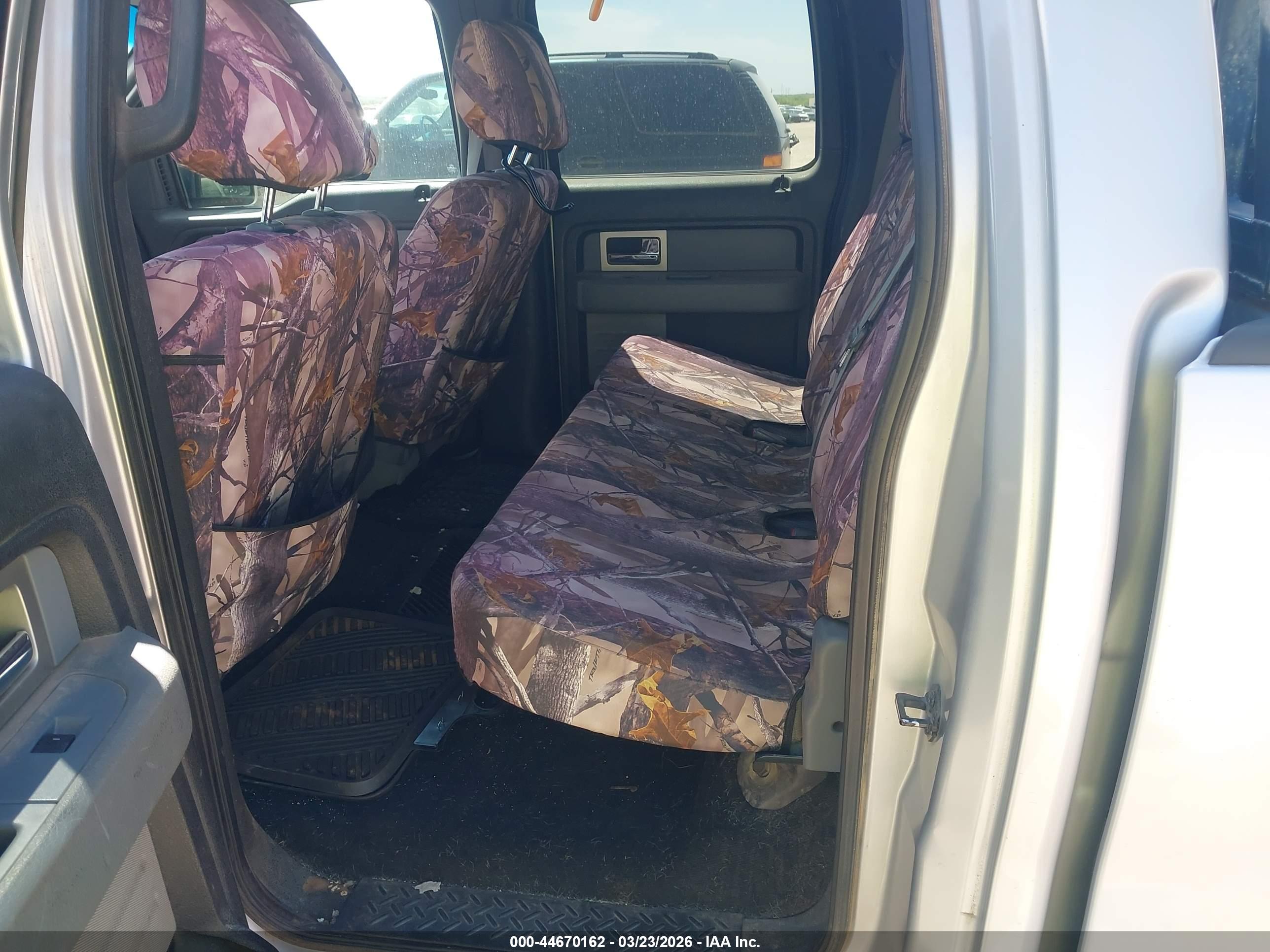 FORD F-150 image 8