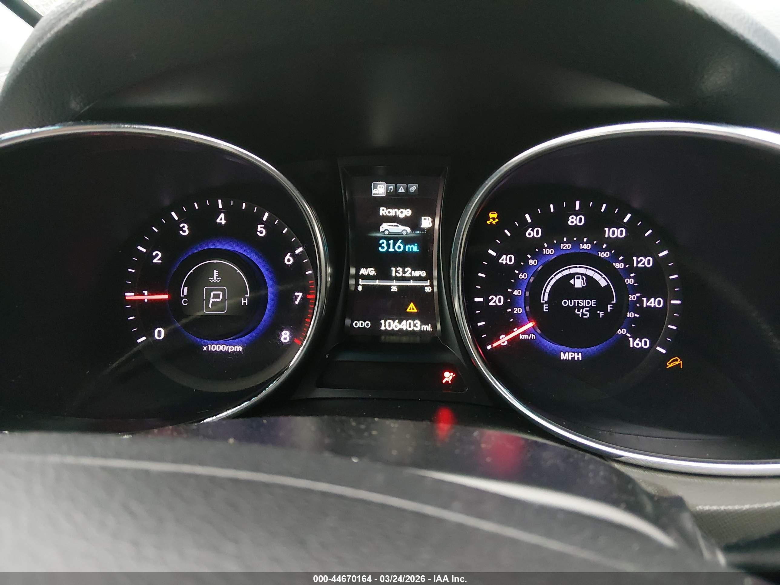 HYUNDAI SANTA image 7