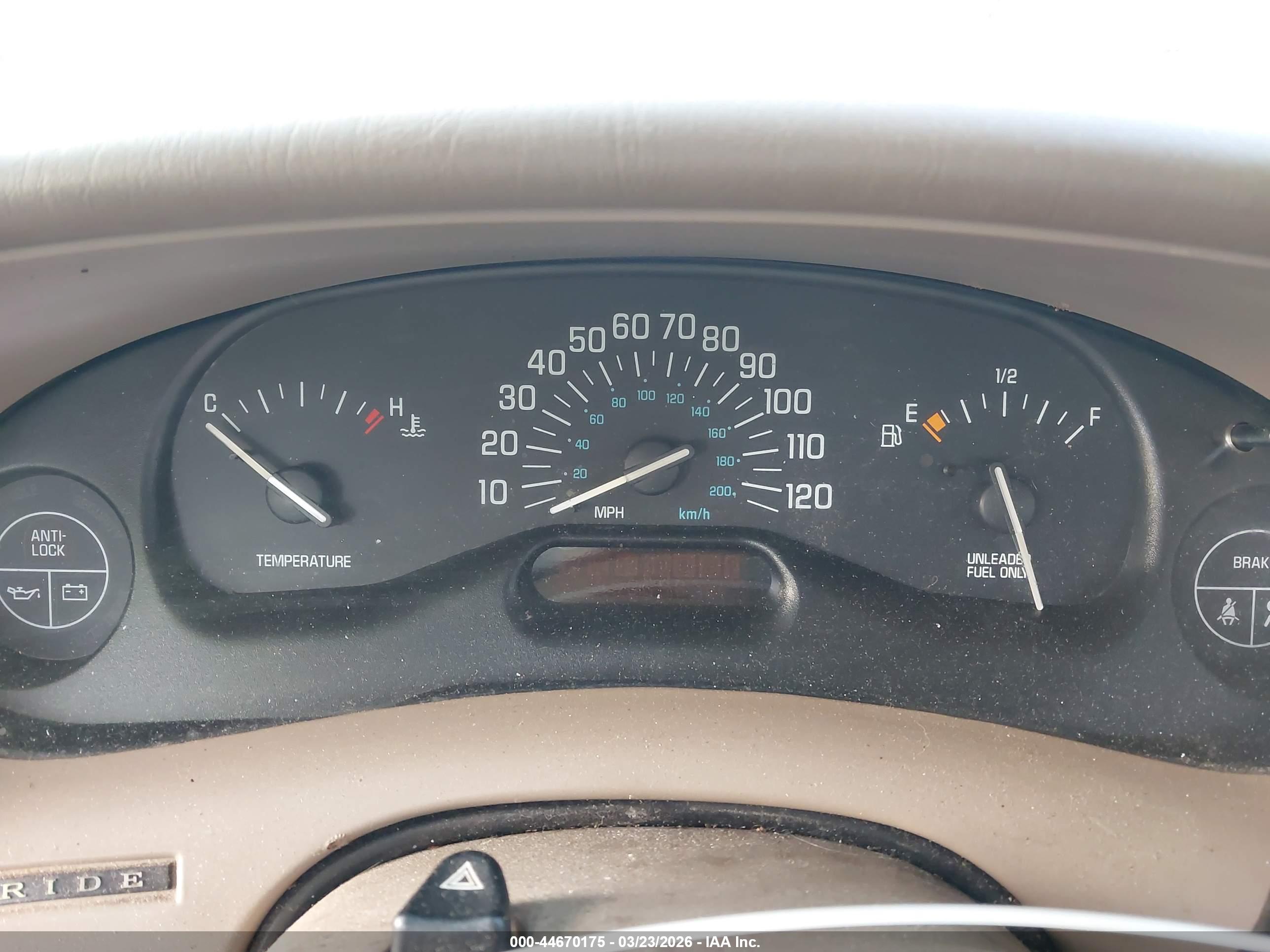BUICK CENTURY image 7