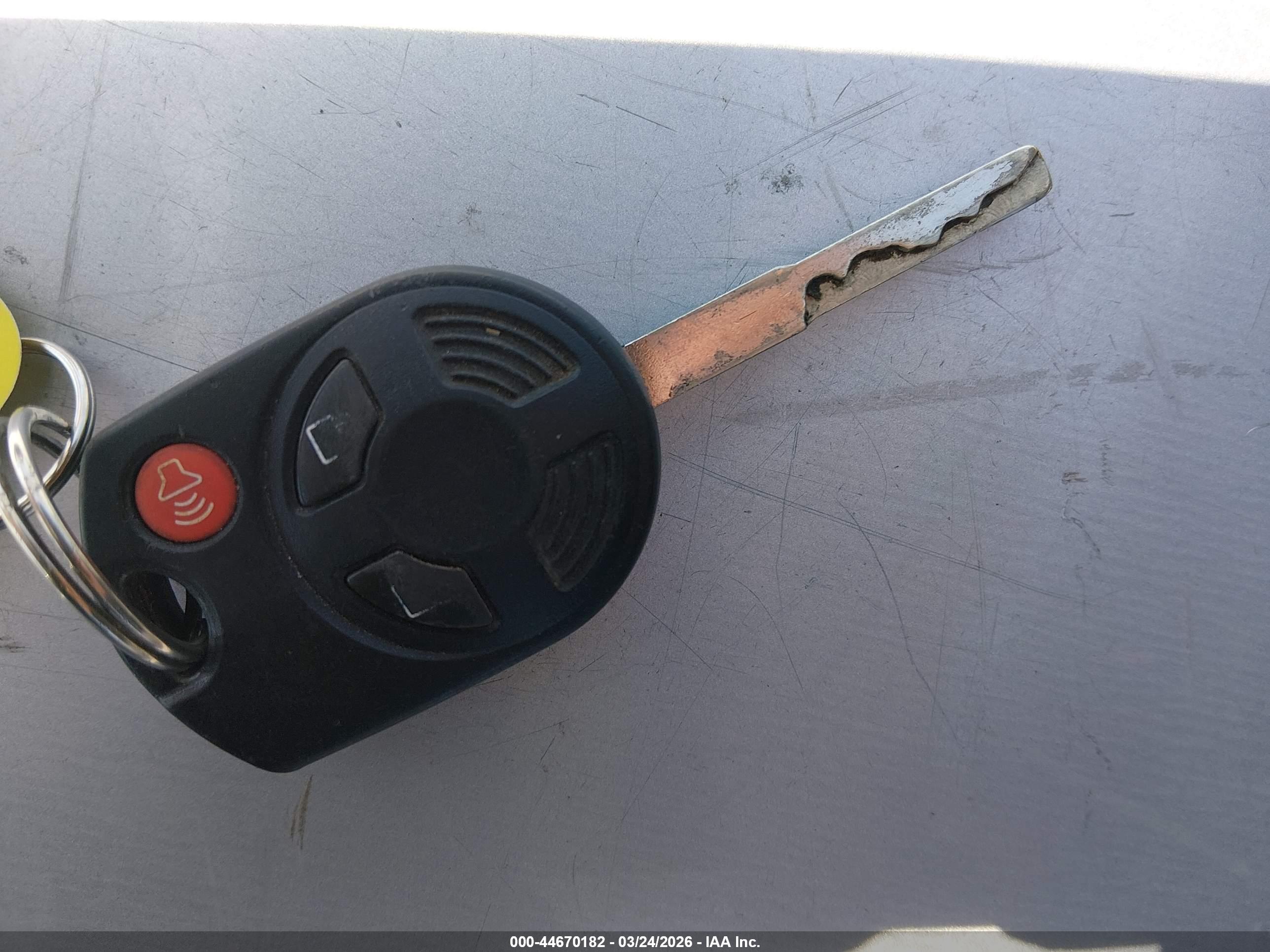FORD ESCAPE image 11