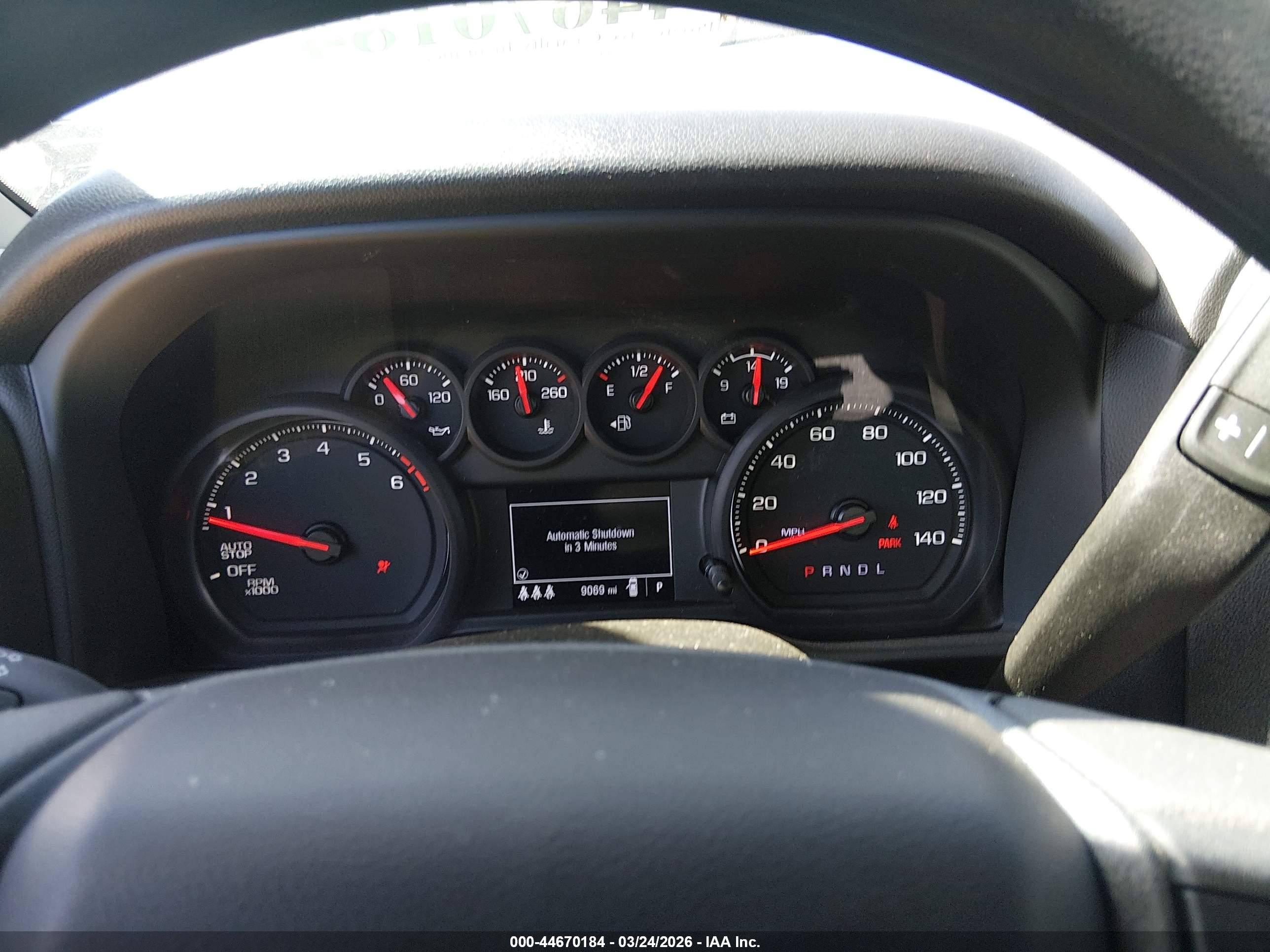 CHEVROLET SILVERADO image 7