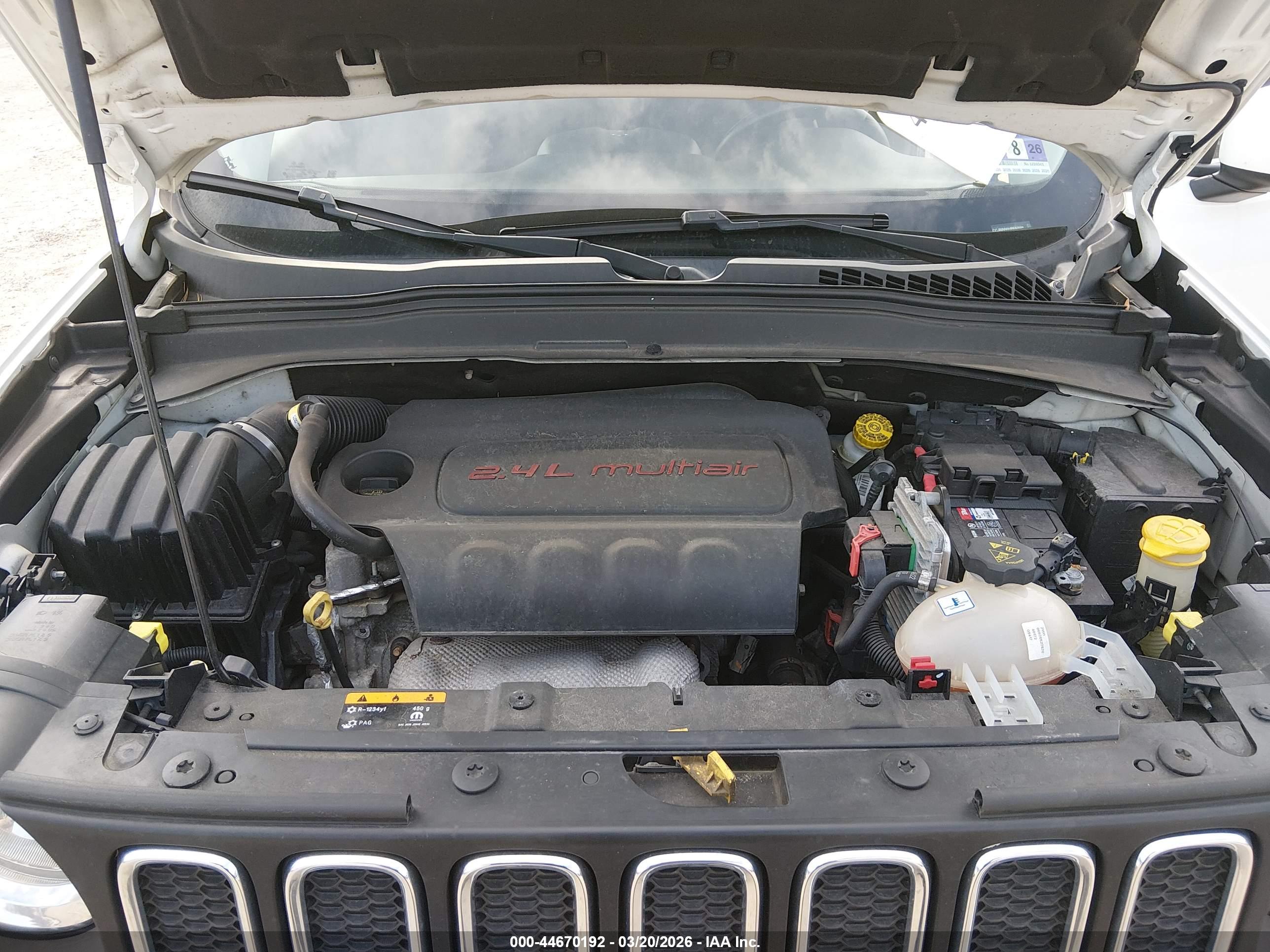 JEEP RENEGADE image 10