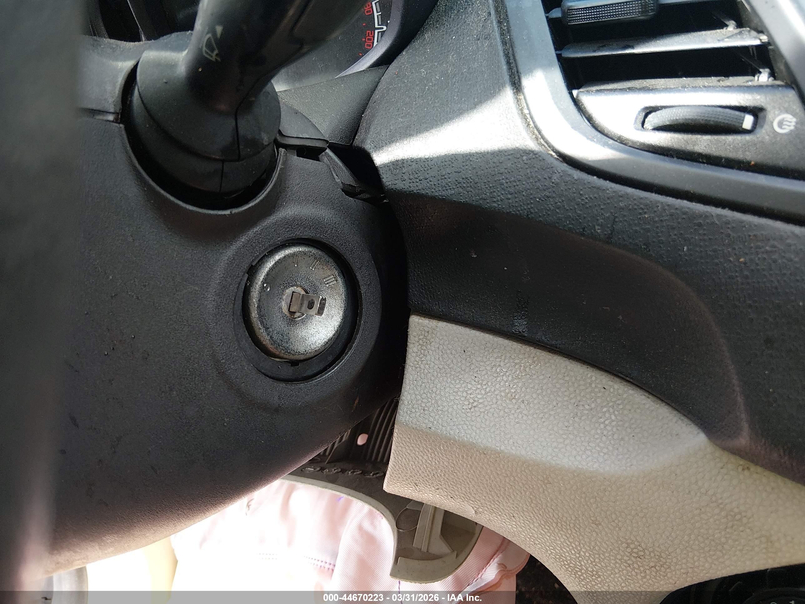 FORD FIESTA image 11