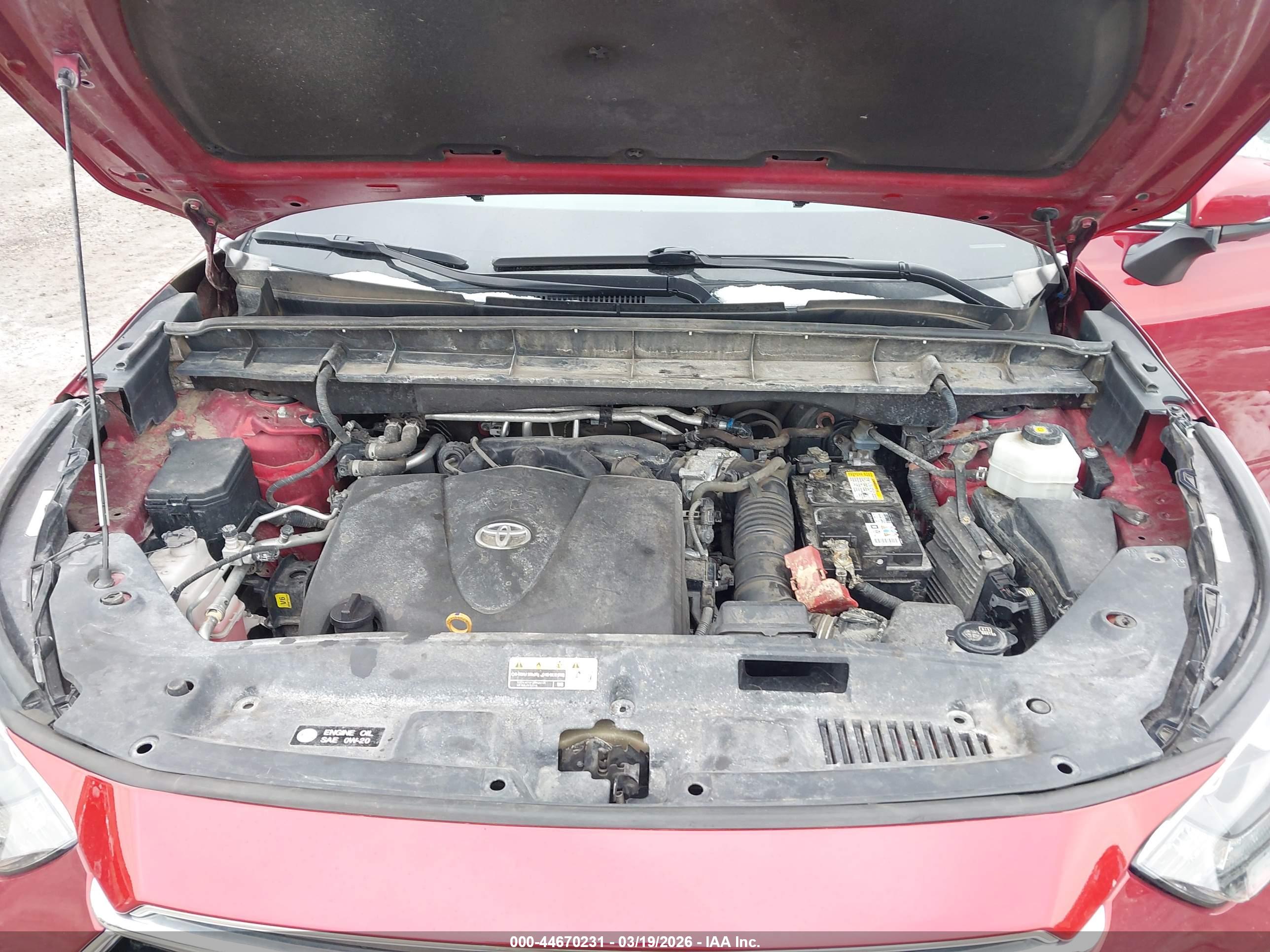 TOYOTA HIGHLANDER image 10