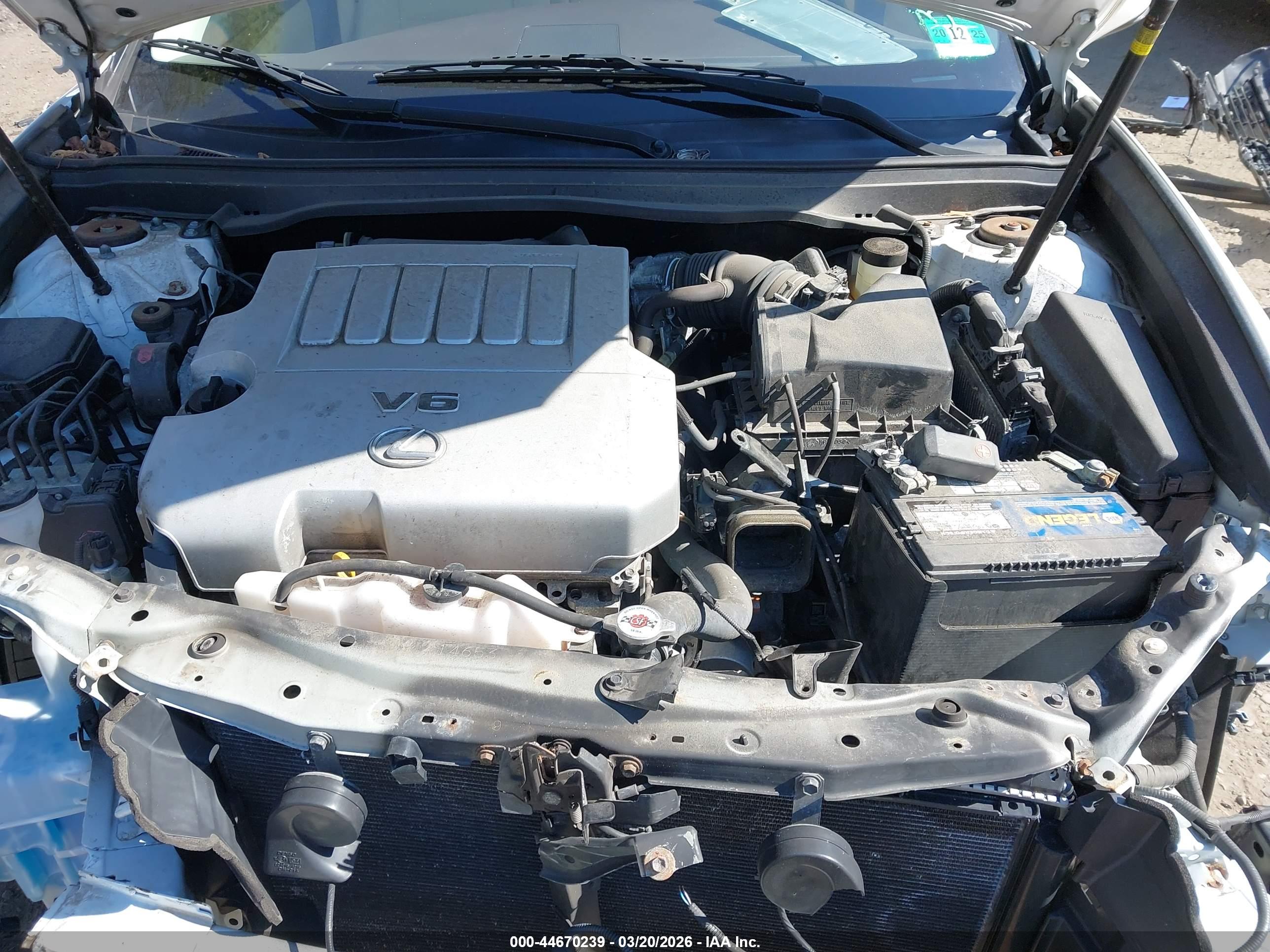 LEXUS ES image 10