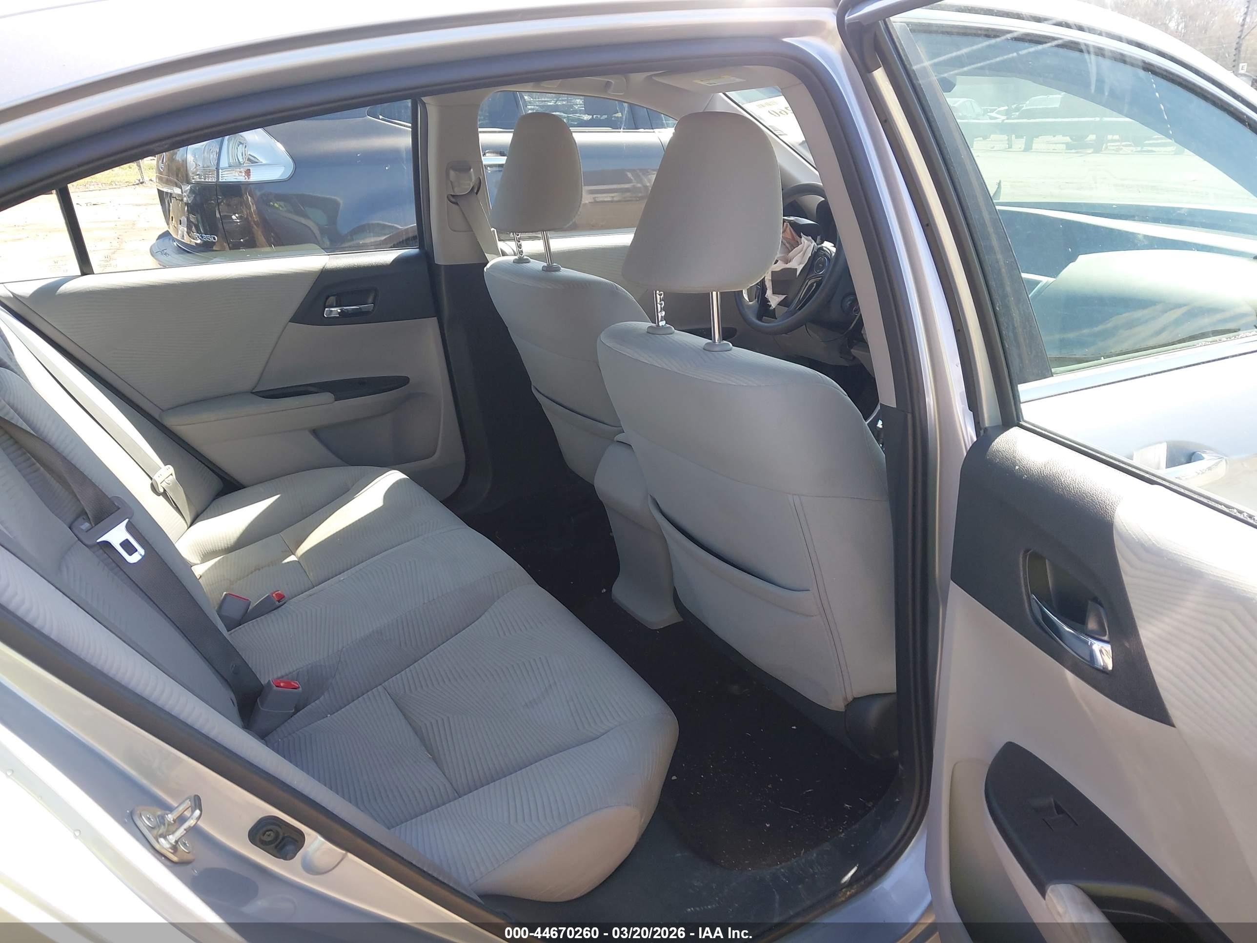 HONDA ACCORD image 8