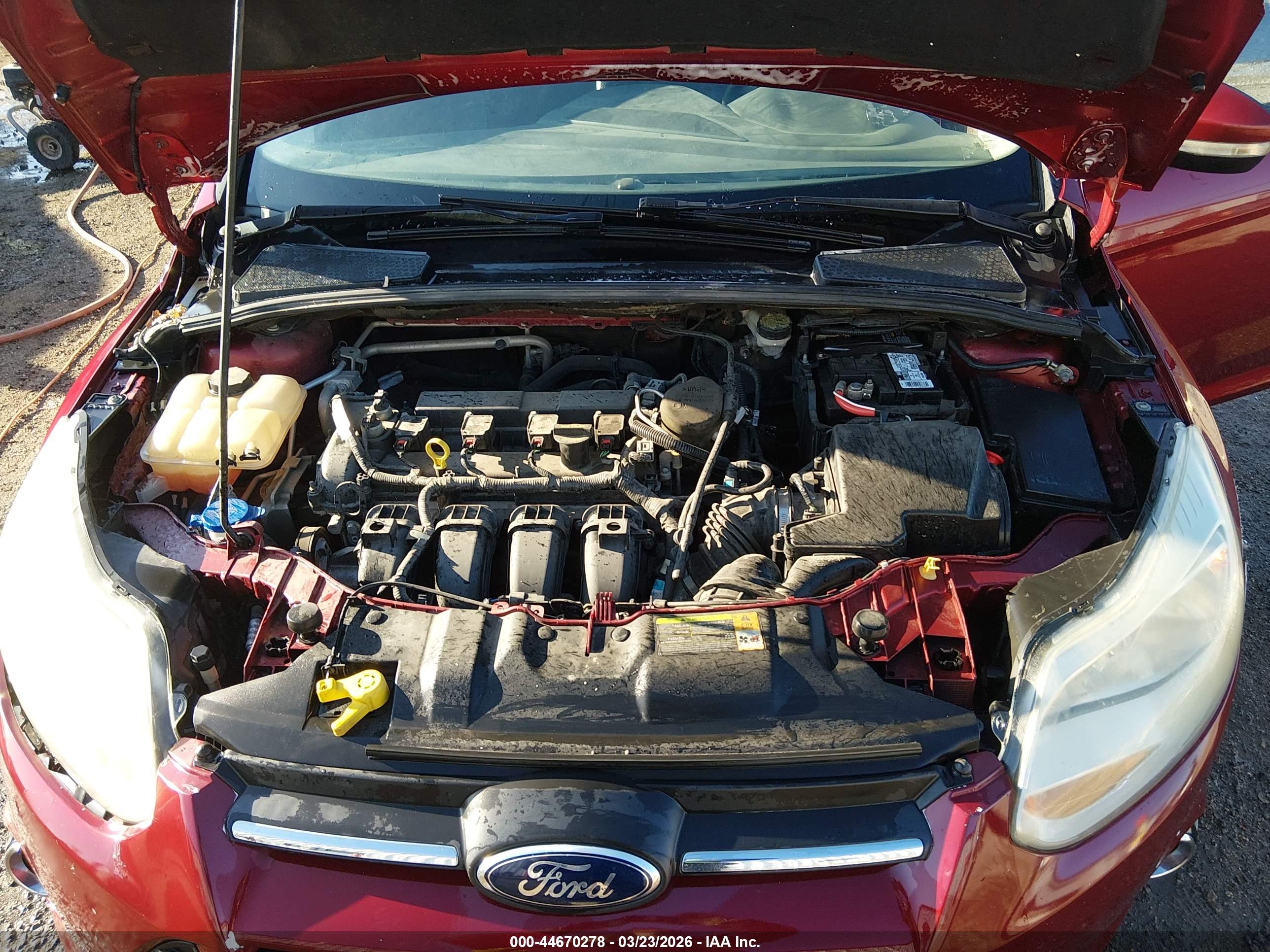 FORD FOCUS image 10