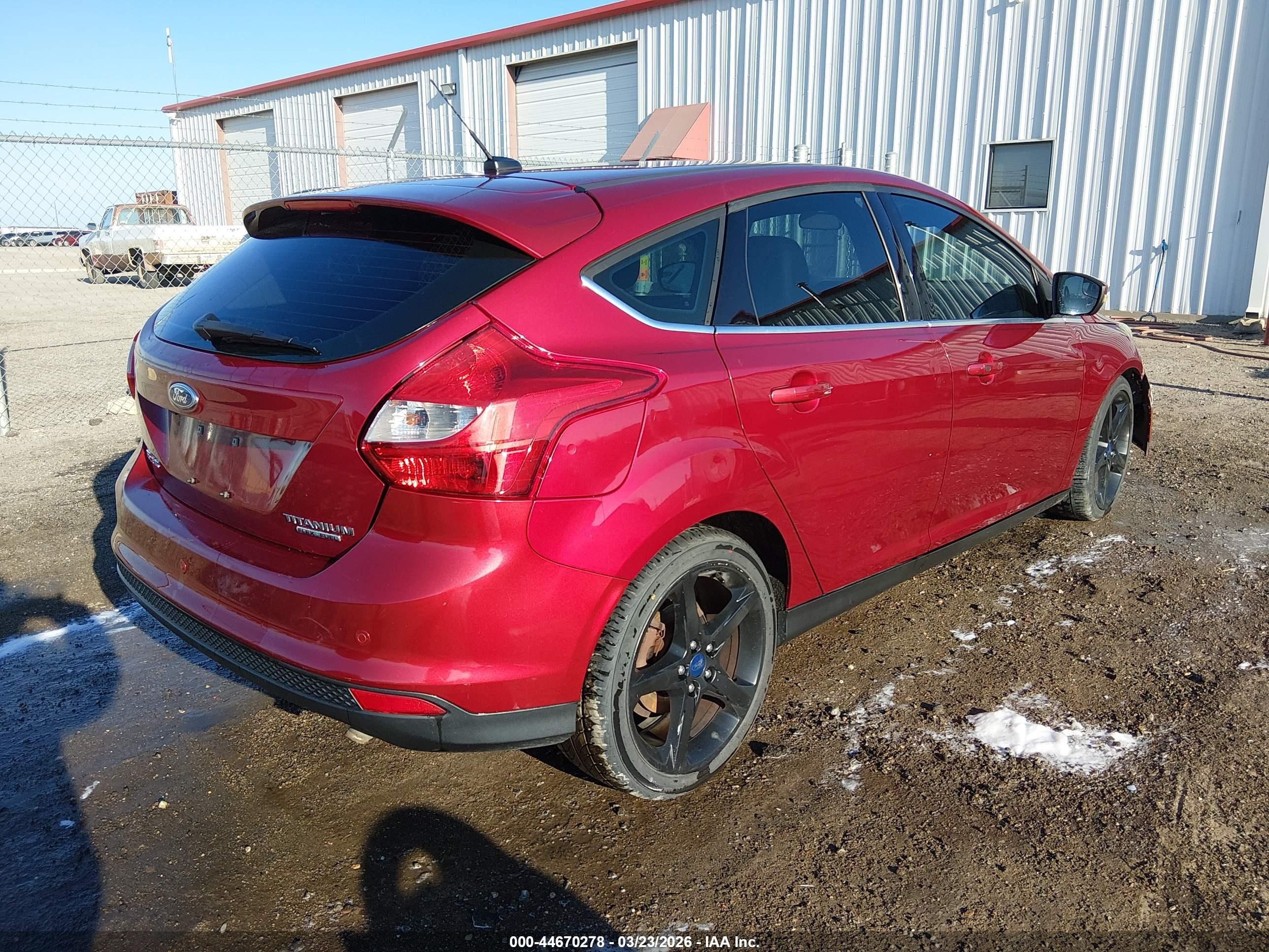 FORD FOCUS image 4