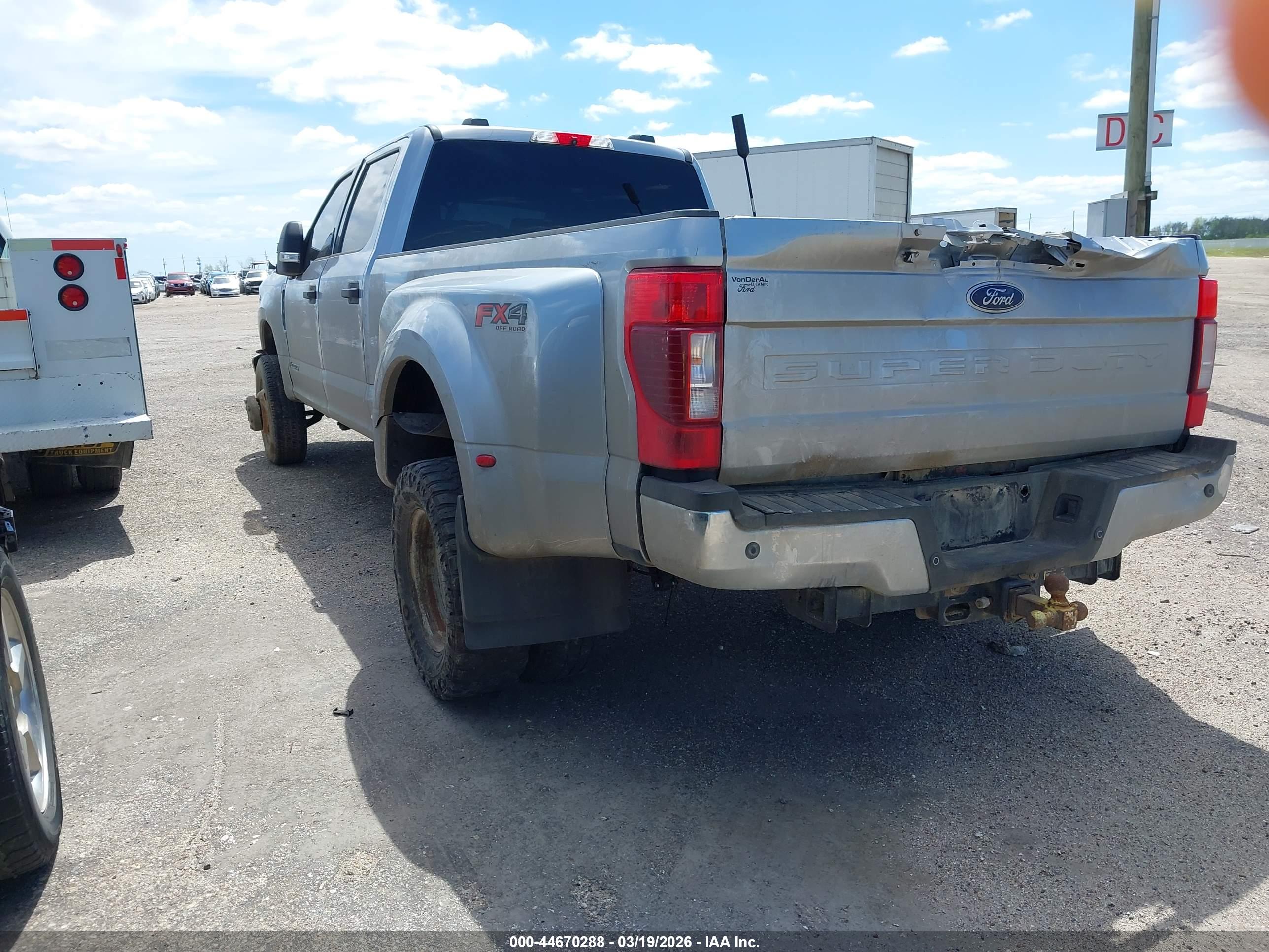 FORD F-350 image 3