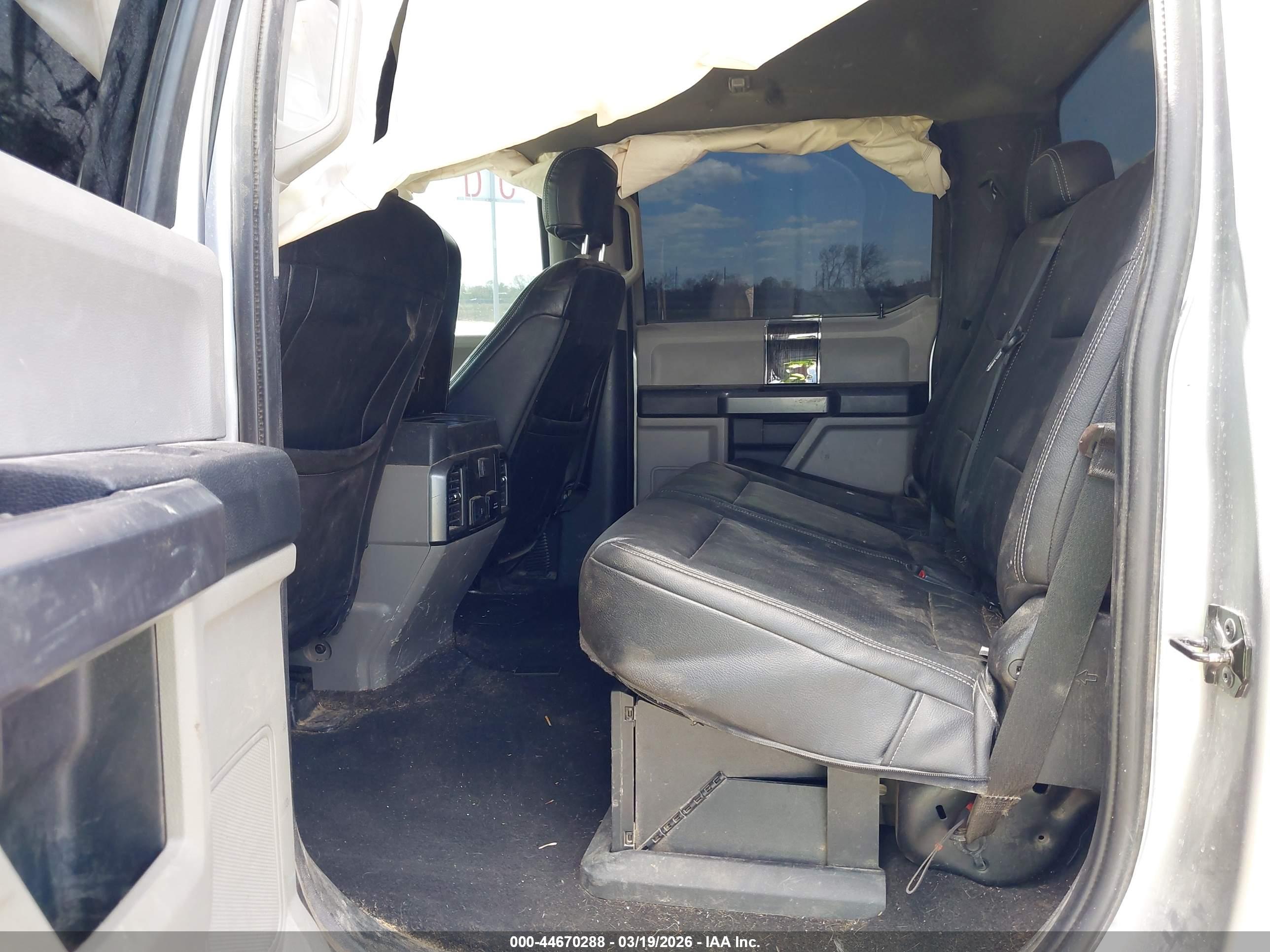 FORD F-350 image 8