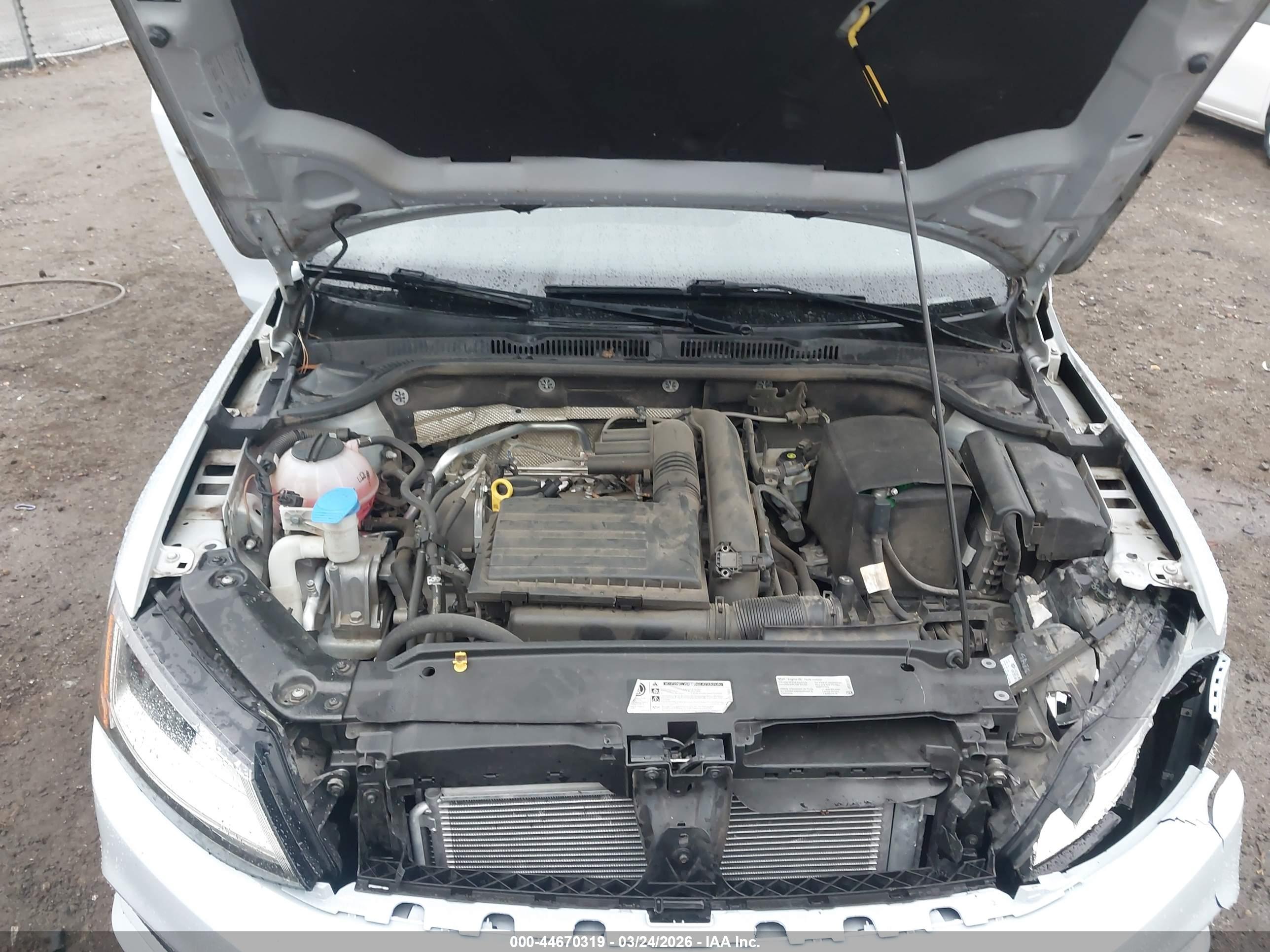 VOLKSWAGEN JETTA image 10