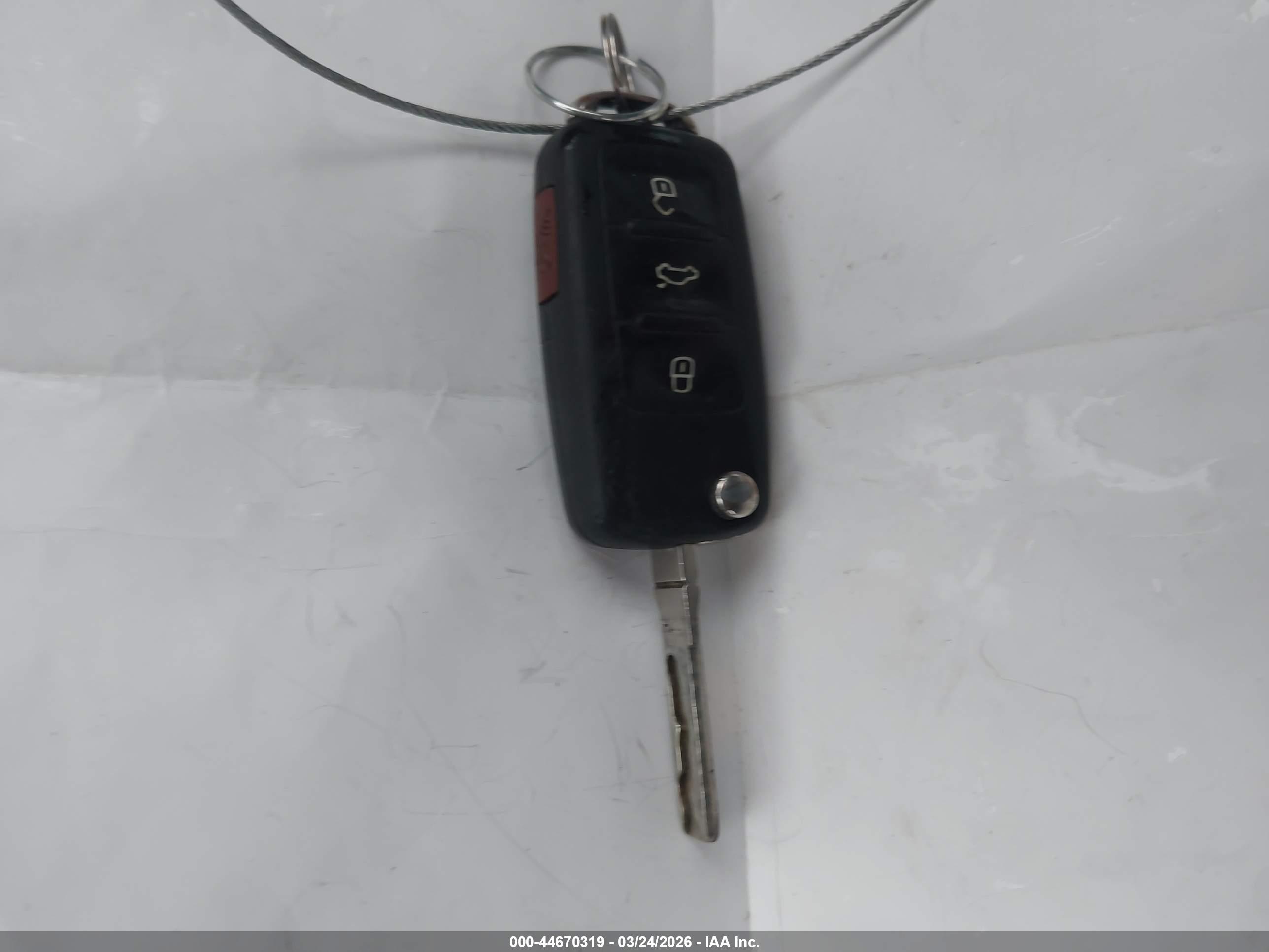 VOLKSWAGEN JETTA image 11