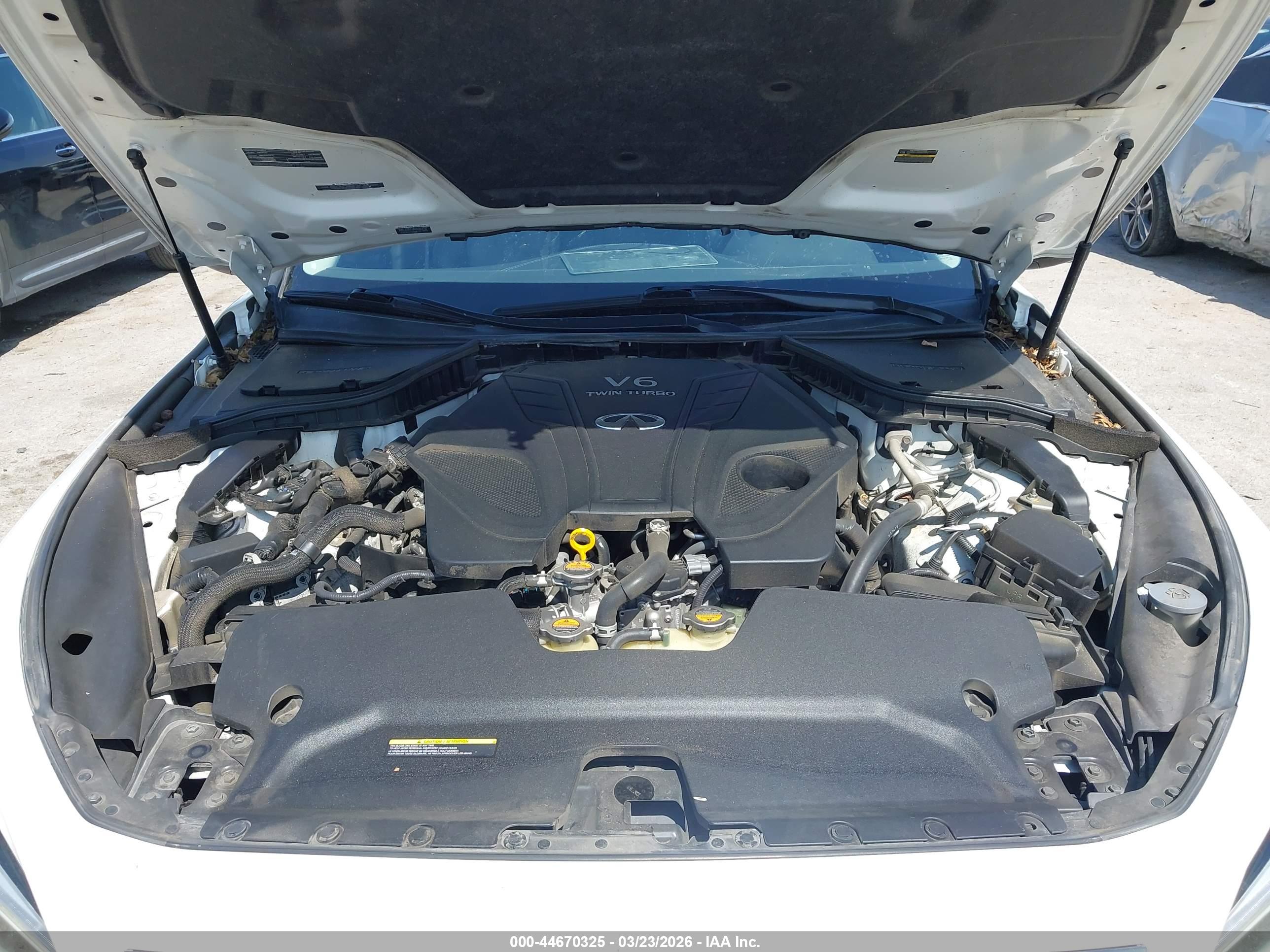INFINITI Q50 image 10
