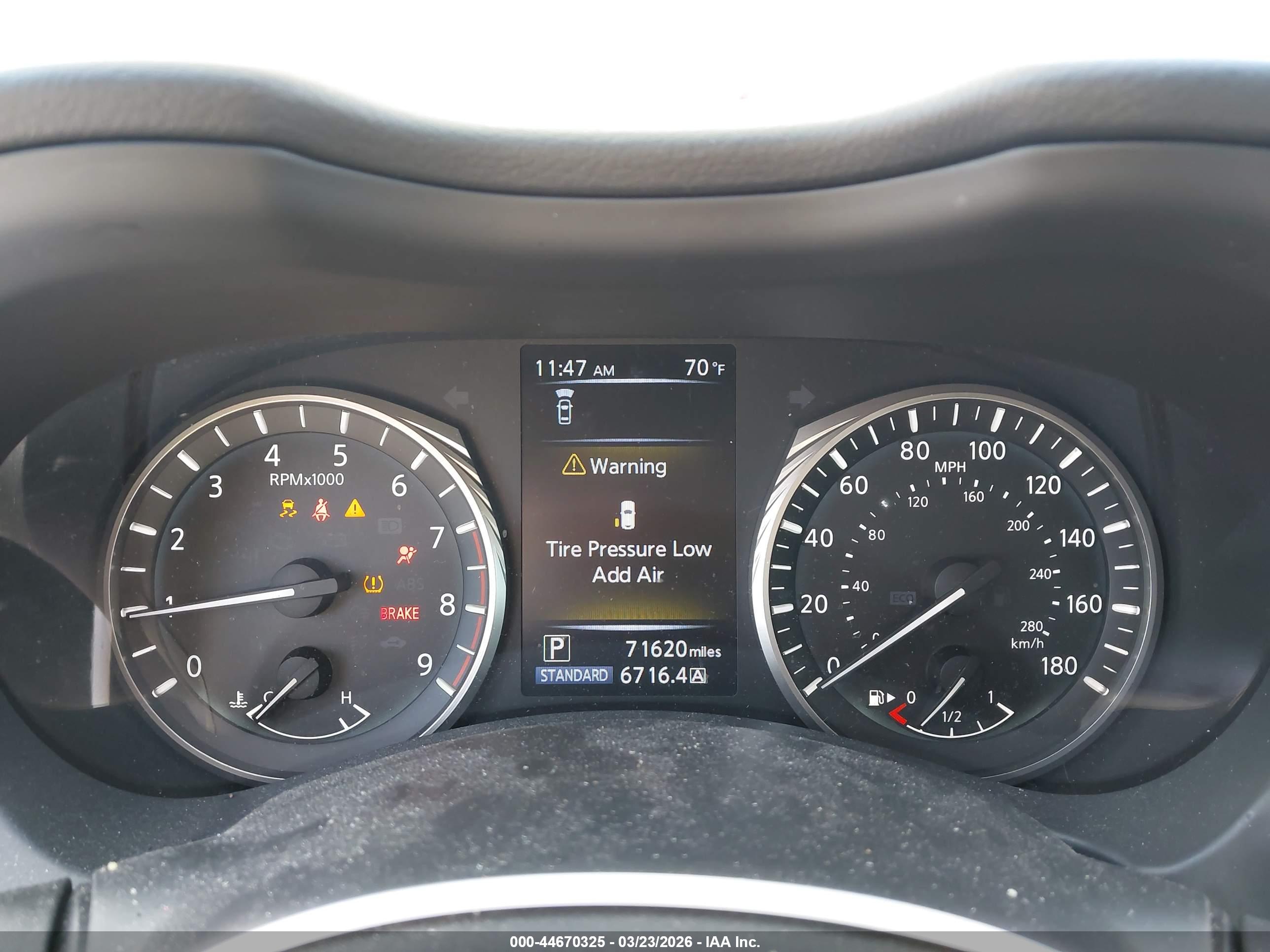 INFINITI Q50 image 7