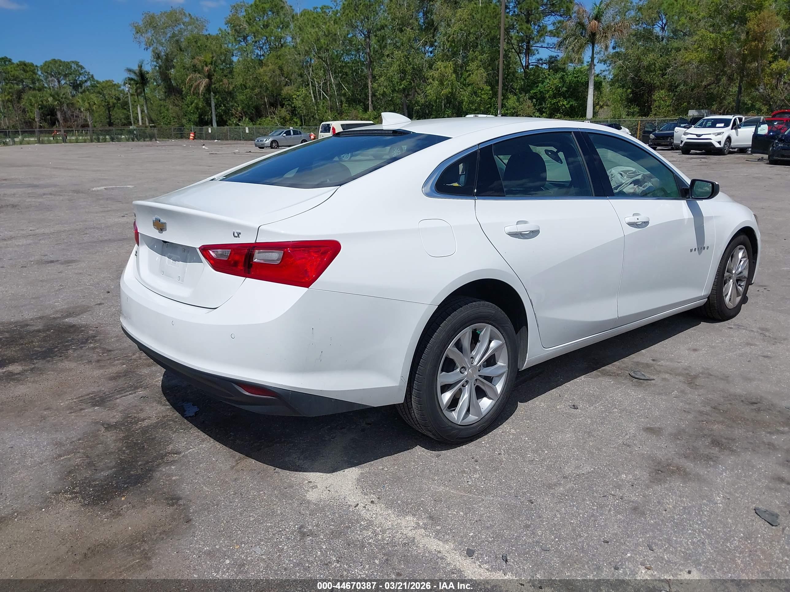 CHEVROLET MALIBU image 4