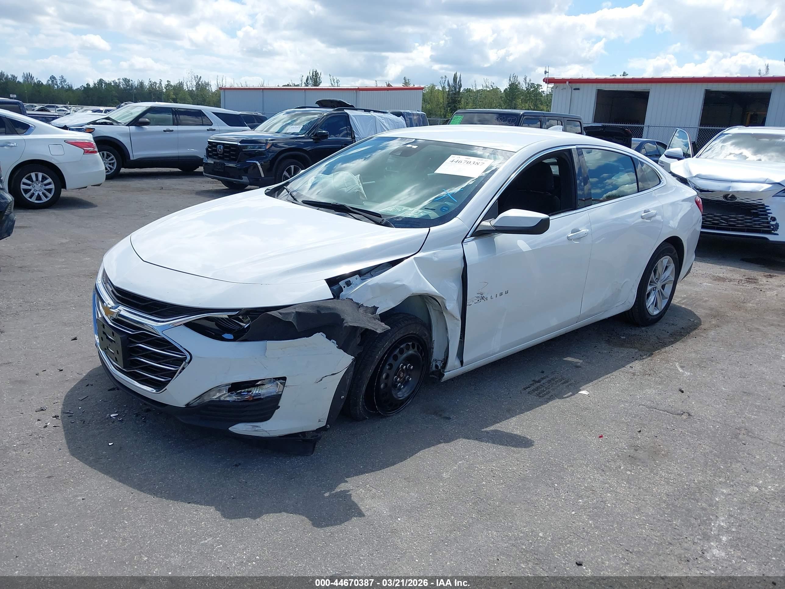 CHEVROLET MALIBU image 6