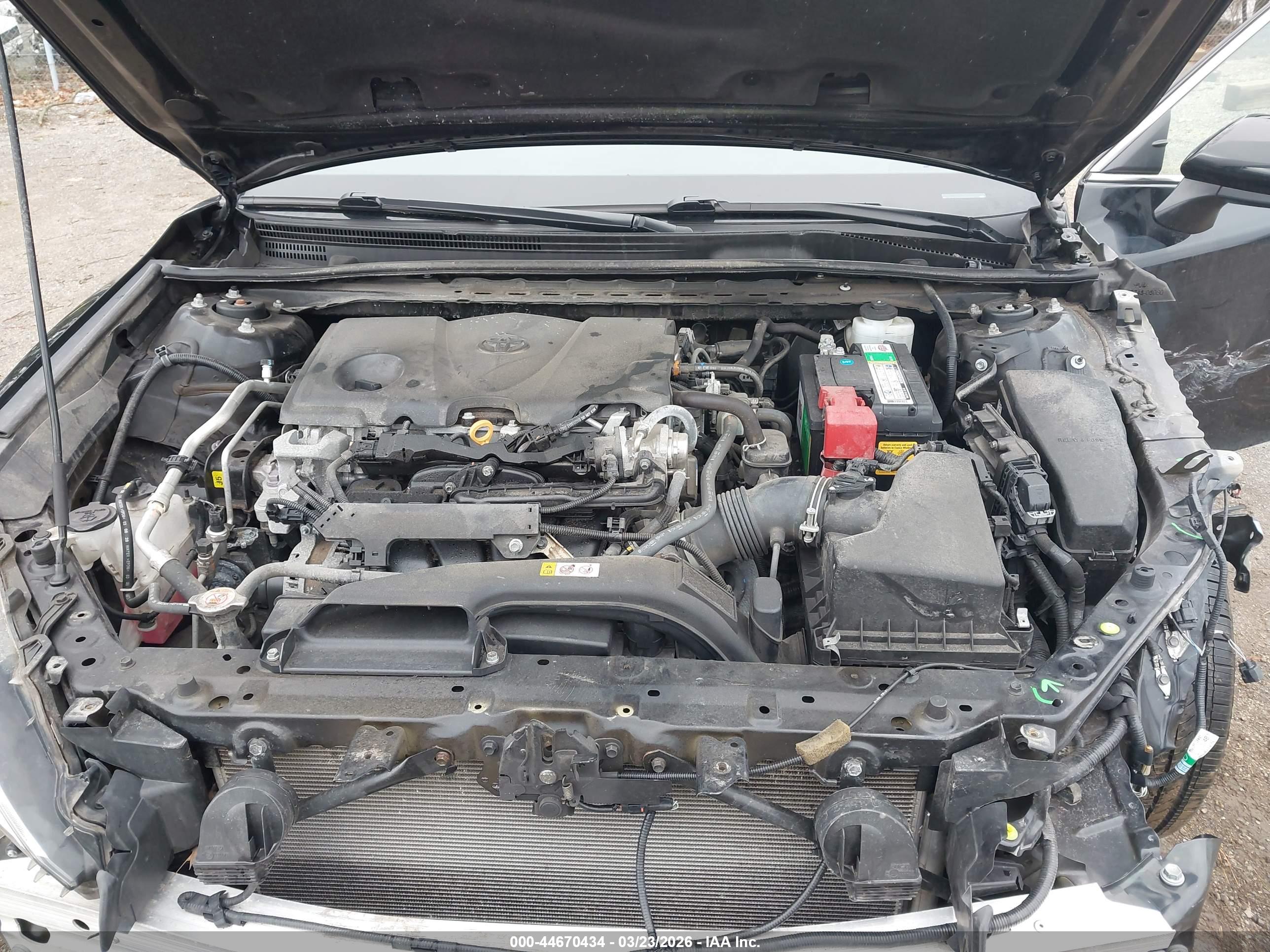 TOYOTA CAMRY image 10