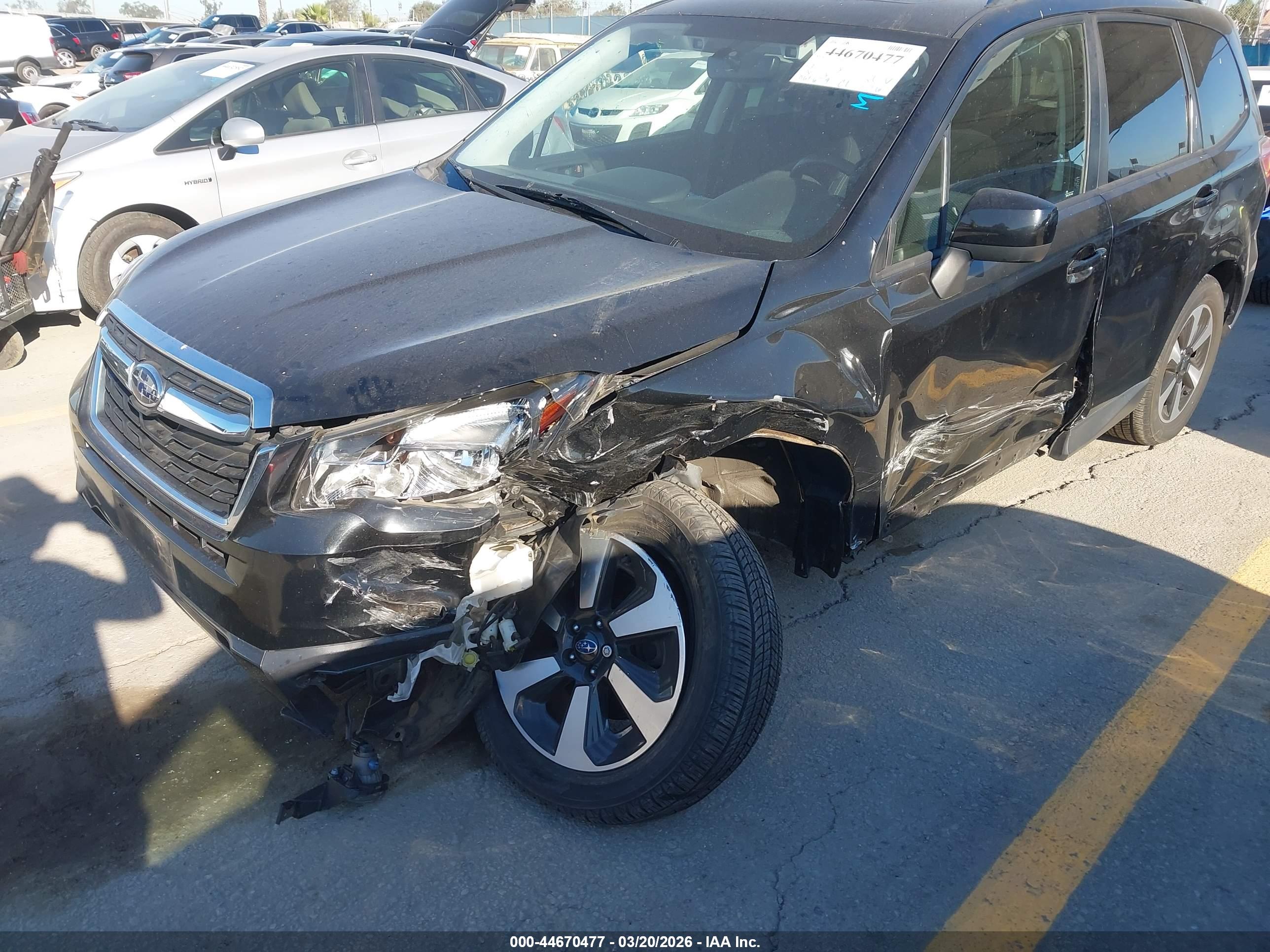 SUBARU FORESTER image 6