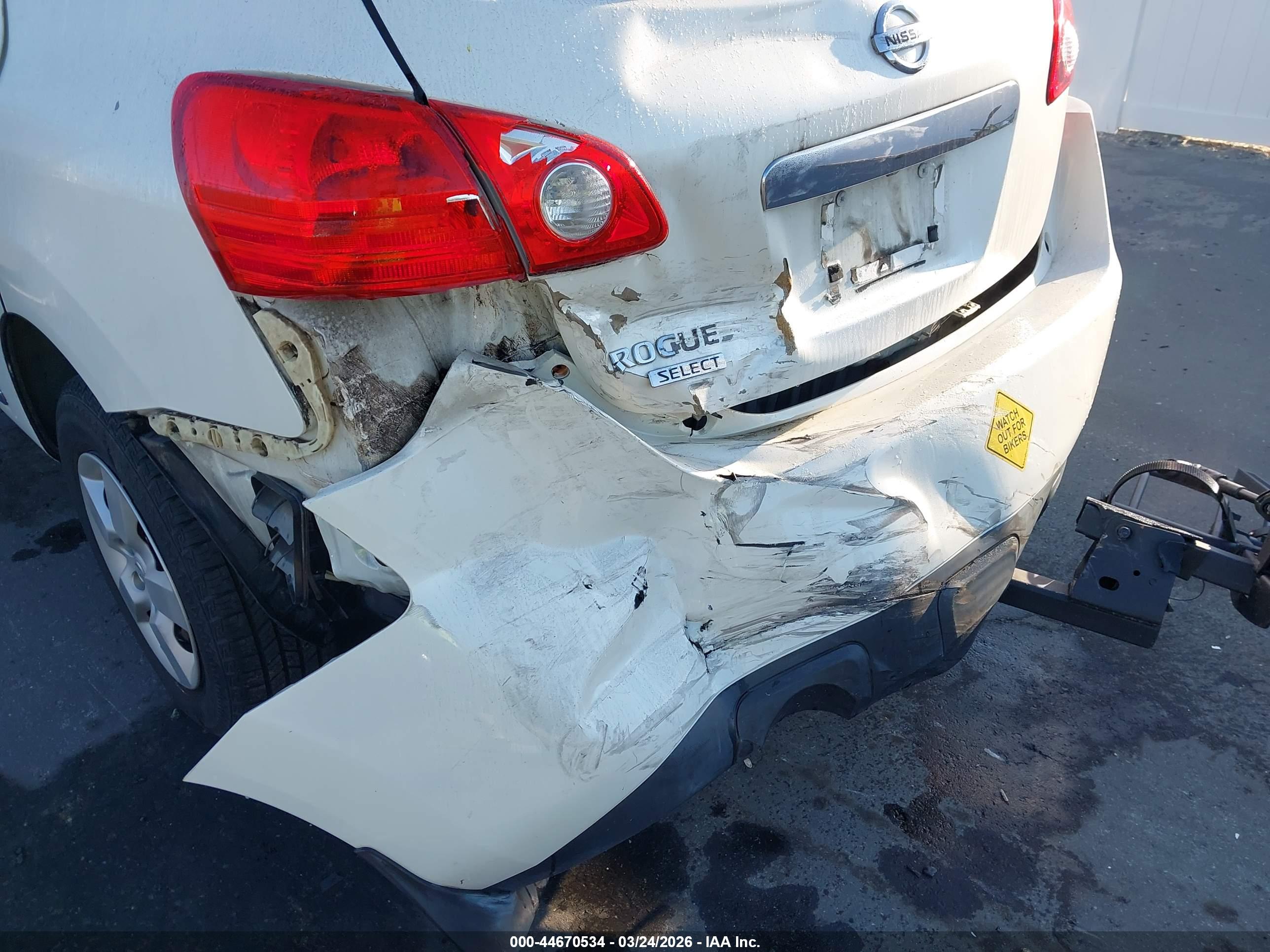 NISSAN ROGUE image 6