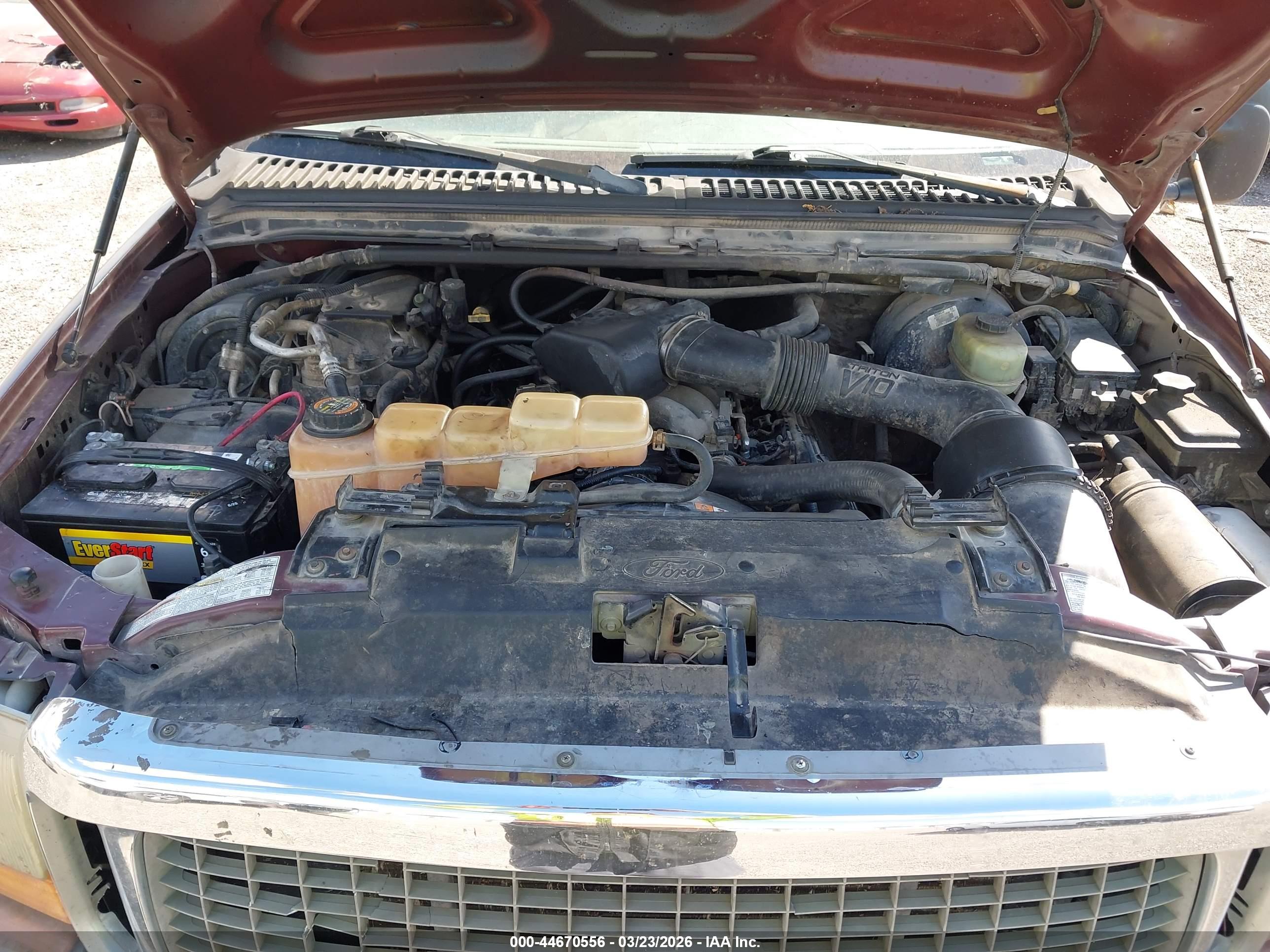 FORD EXCURSION image 10