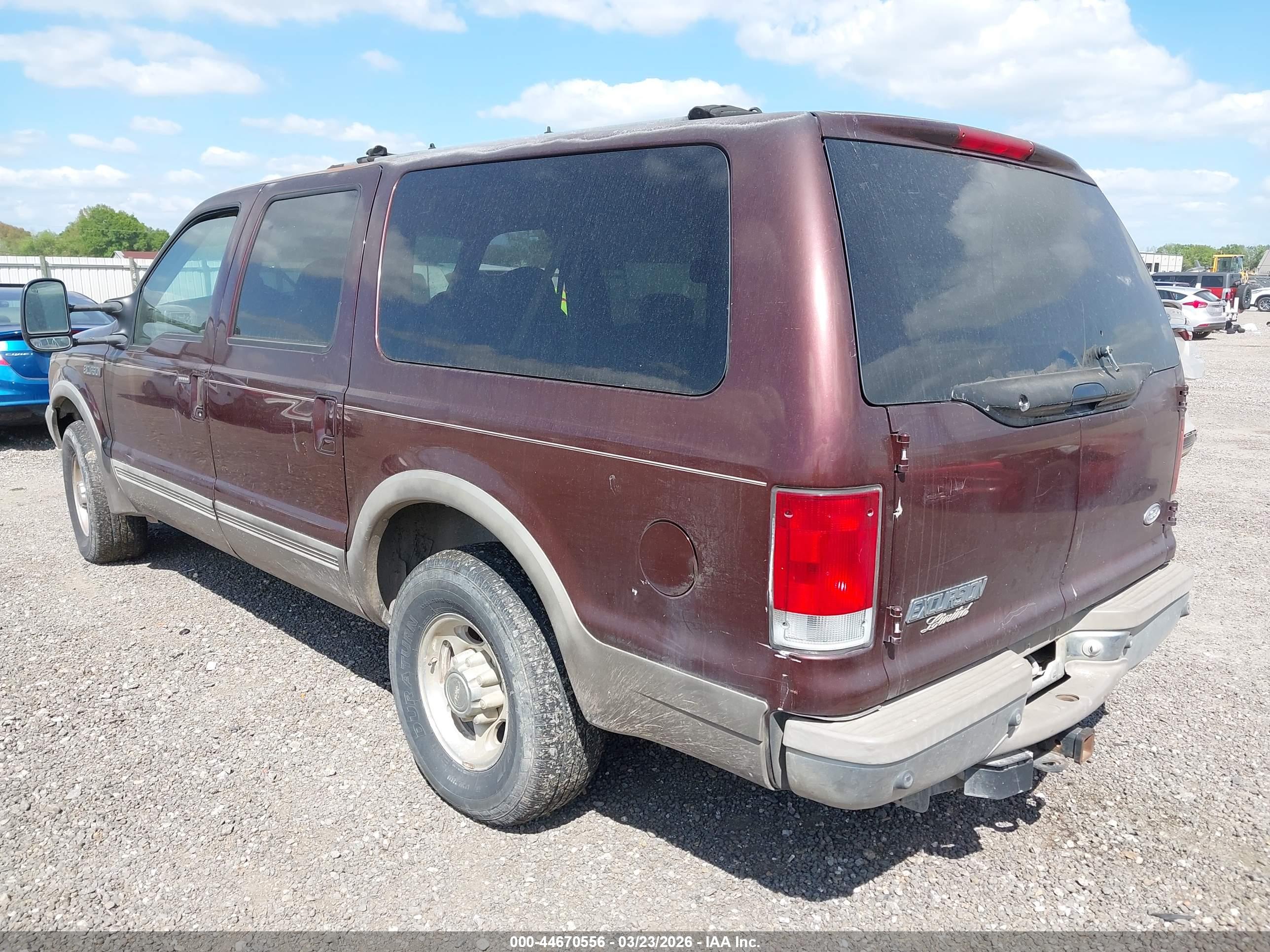 FORD EXCURSION image 3