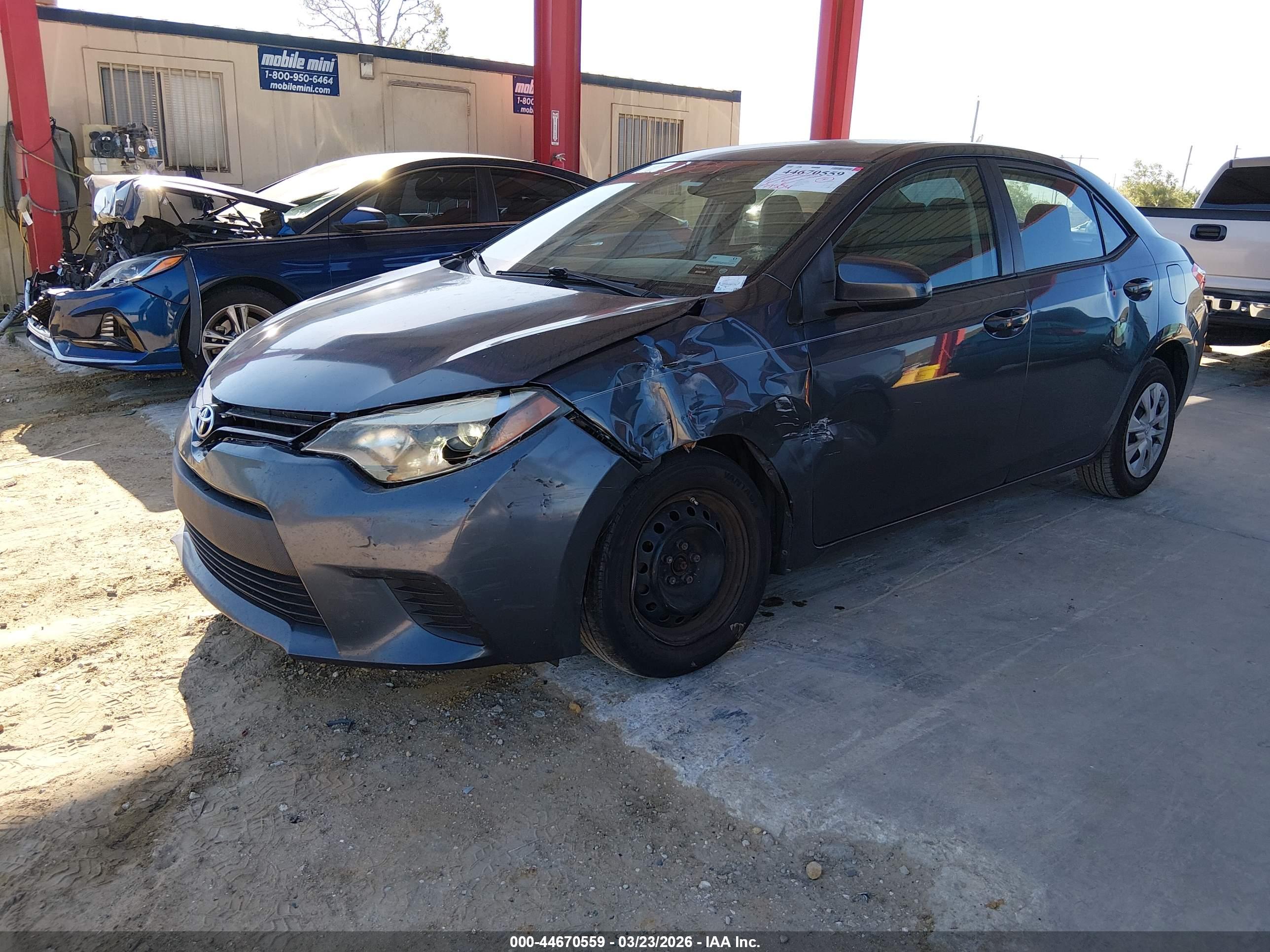 TOYOTA COROLLA image 2