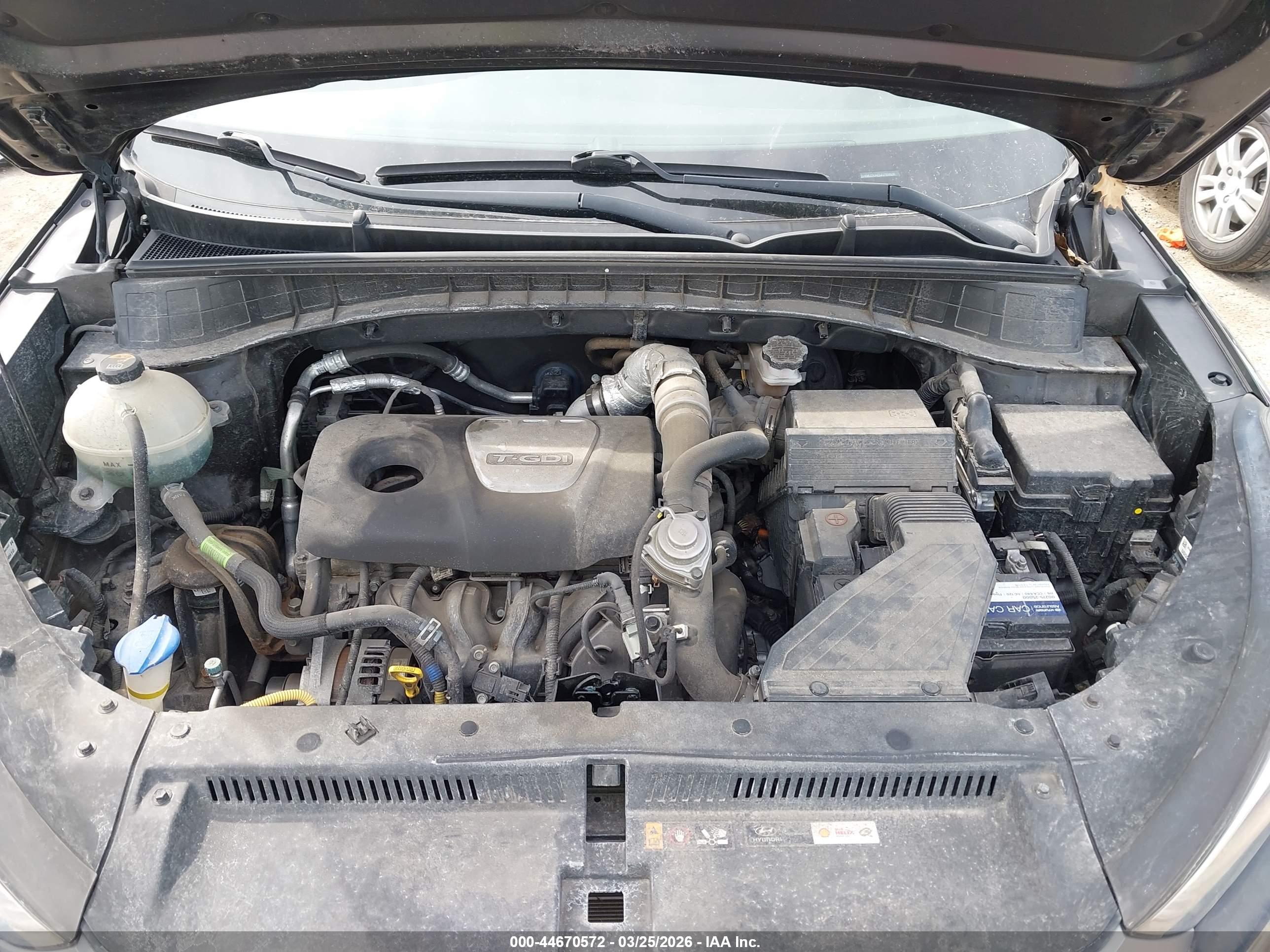 HYUNDAI TUCSON image 10