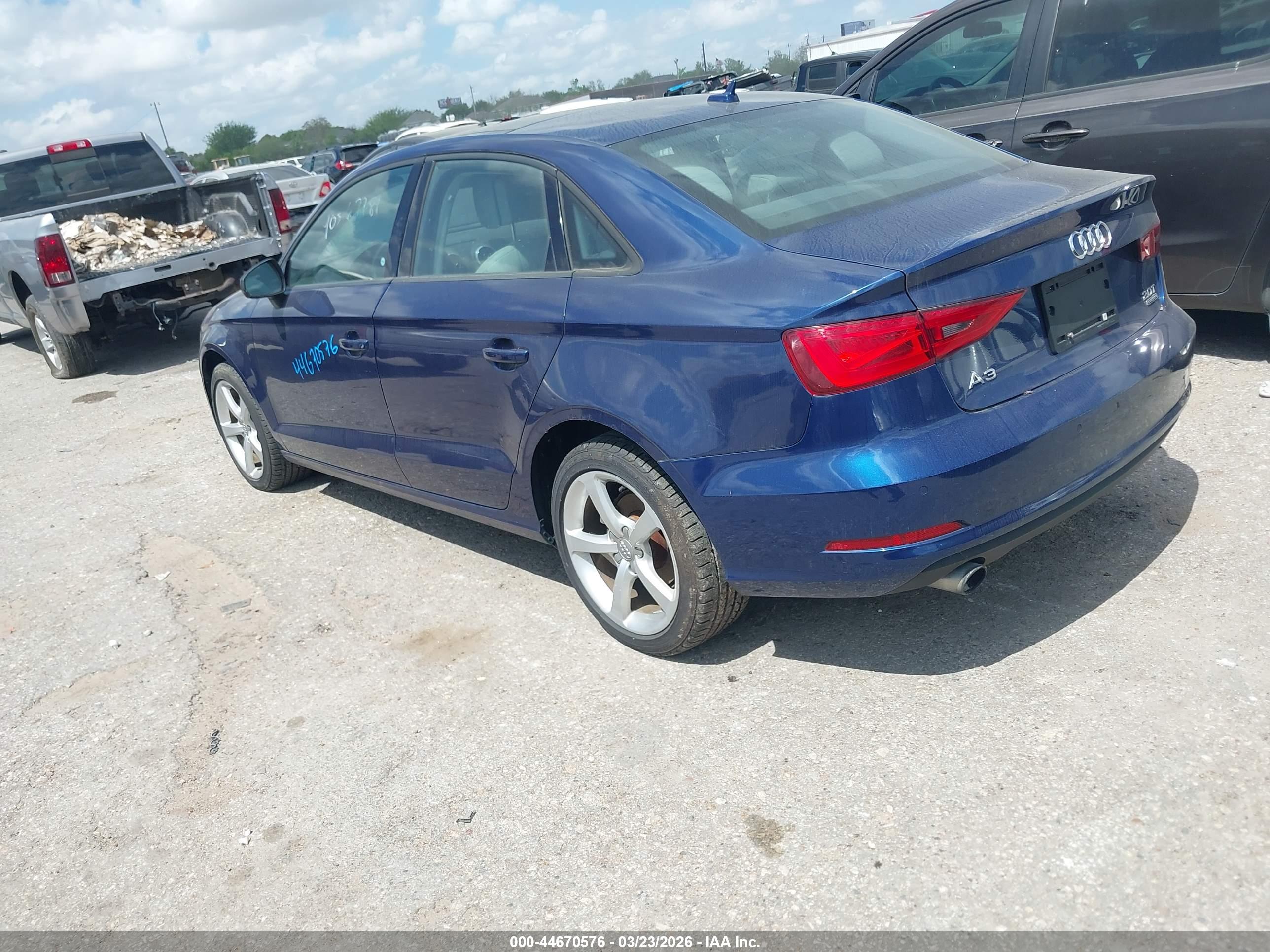AUDI A3 image 3