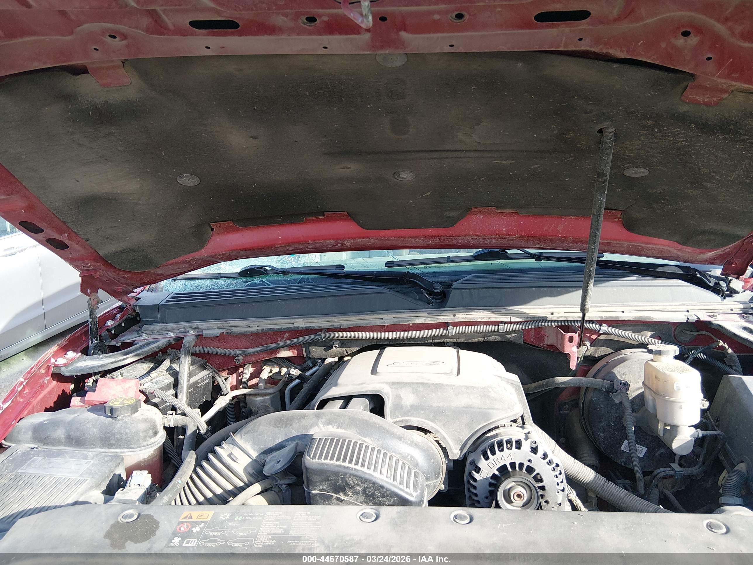 CHEVROLET SUBURBAN image 10
