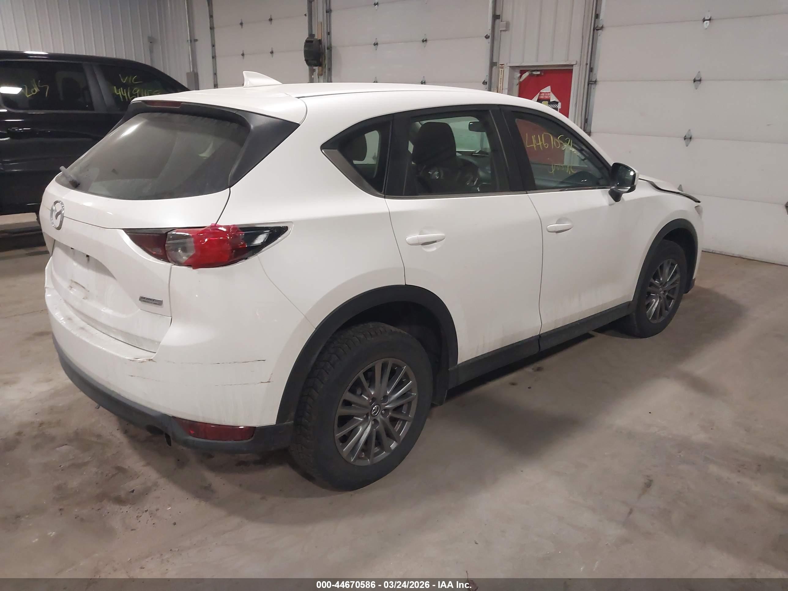 MAZDA CX-5 image 4