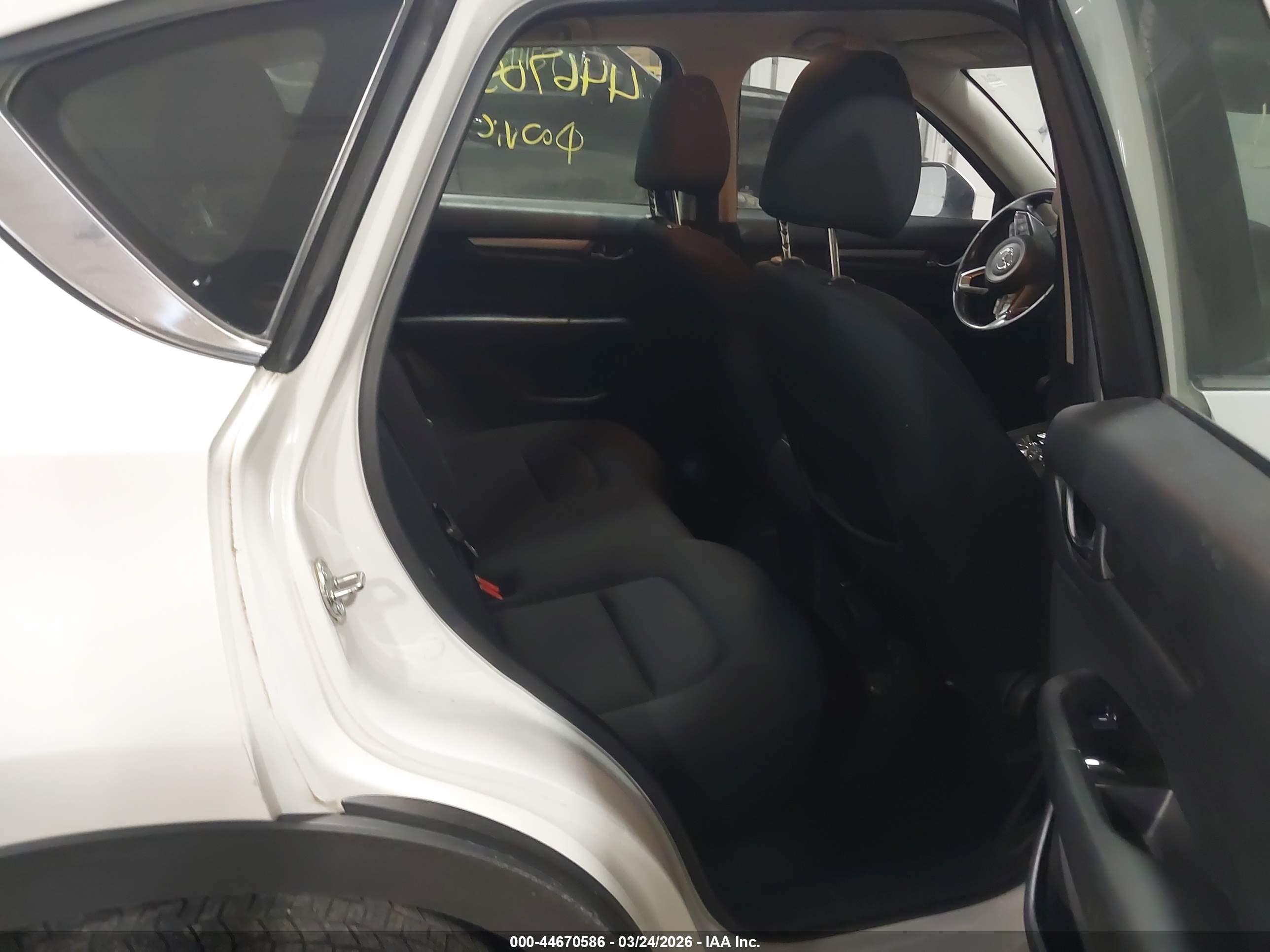 MAZDA CX-5 image 8