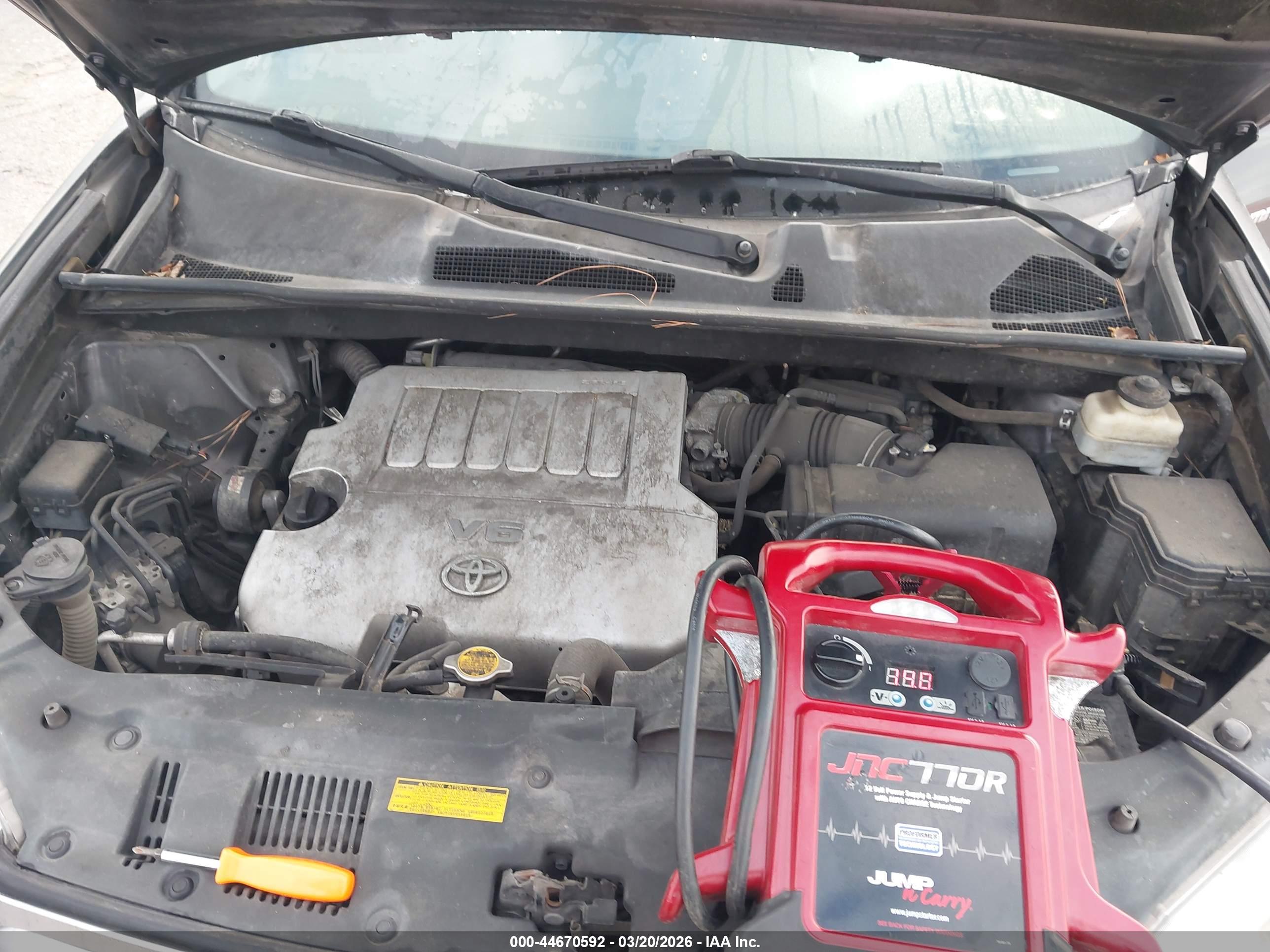 TOYOTA HIGHLANDER image 10