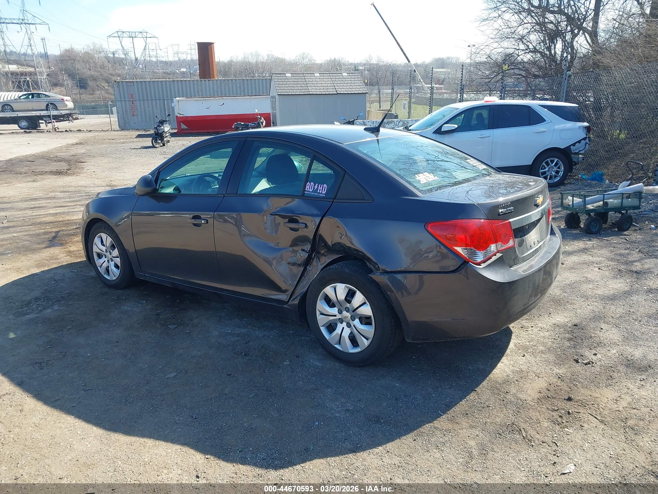CHEVROLET CRUZE image 6