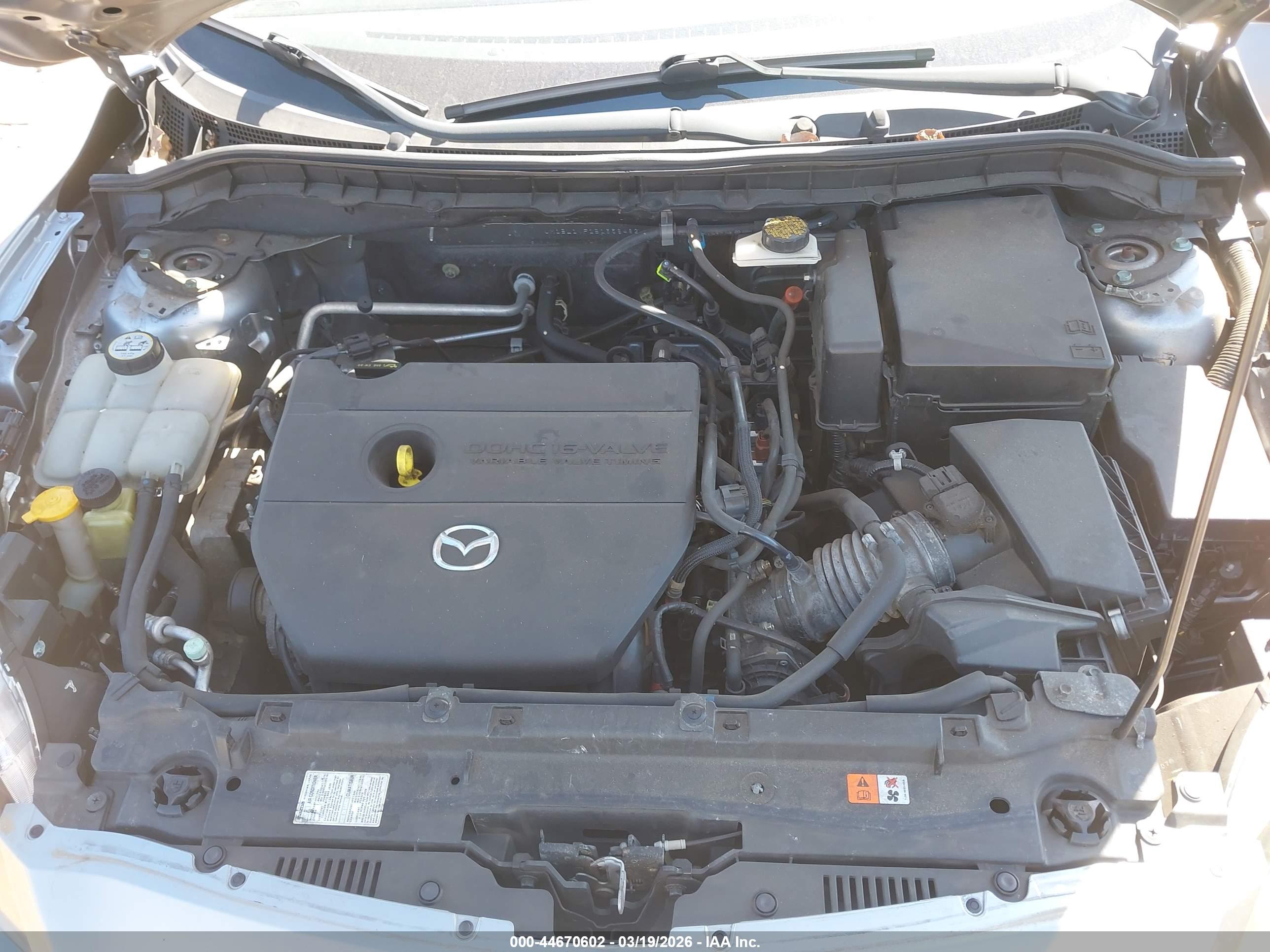 MAZDA MAZDA3 image 10