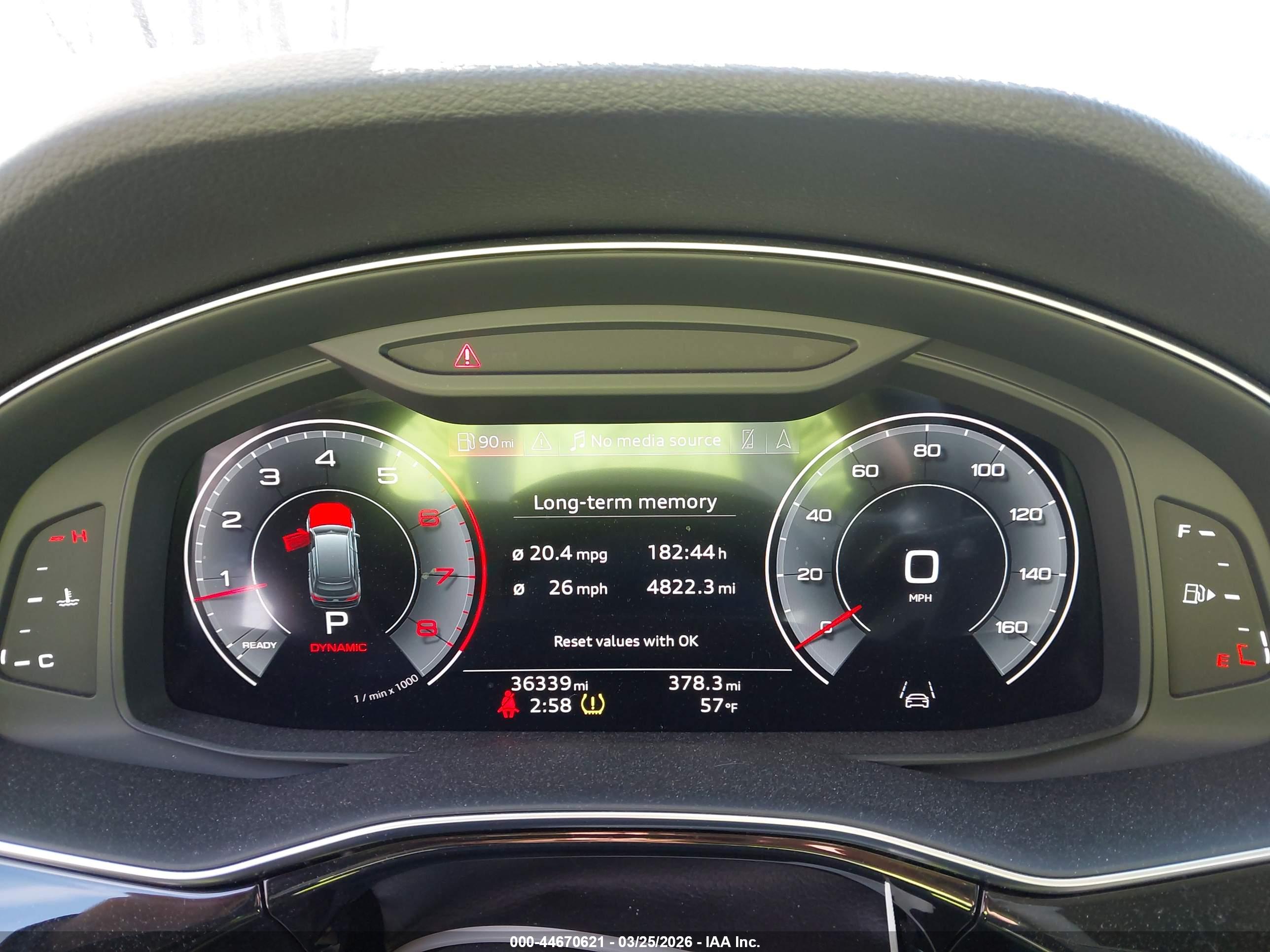 AUDI Q7 image 7