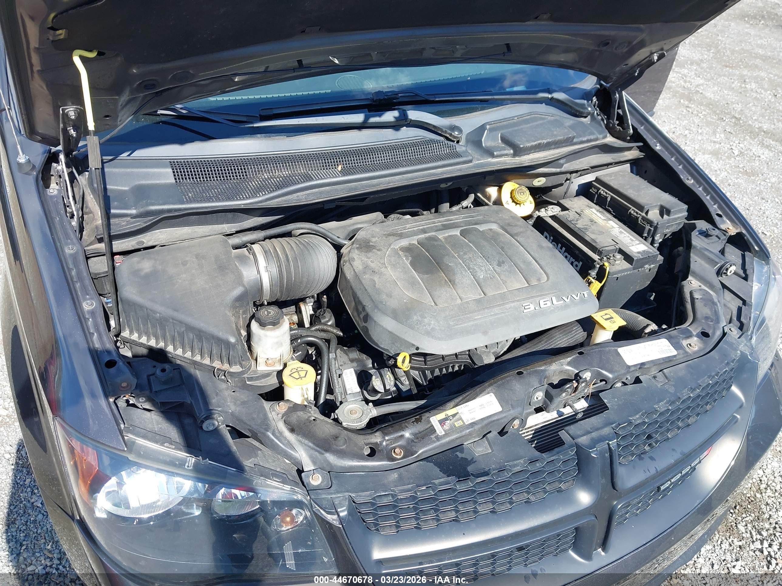 DODGE GRAND image 10