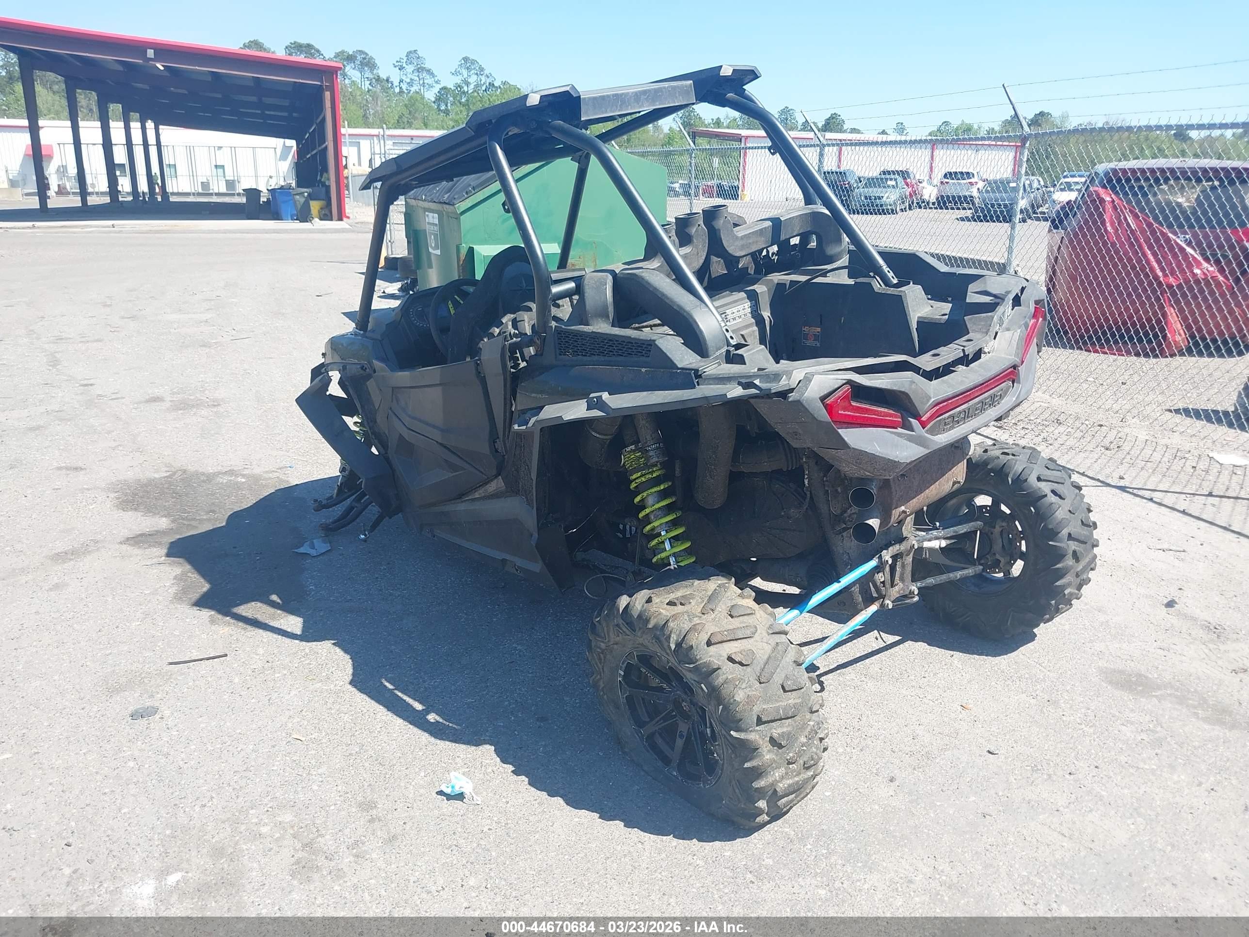 POLARIS RZR image 3