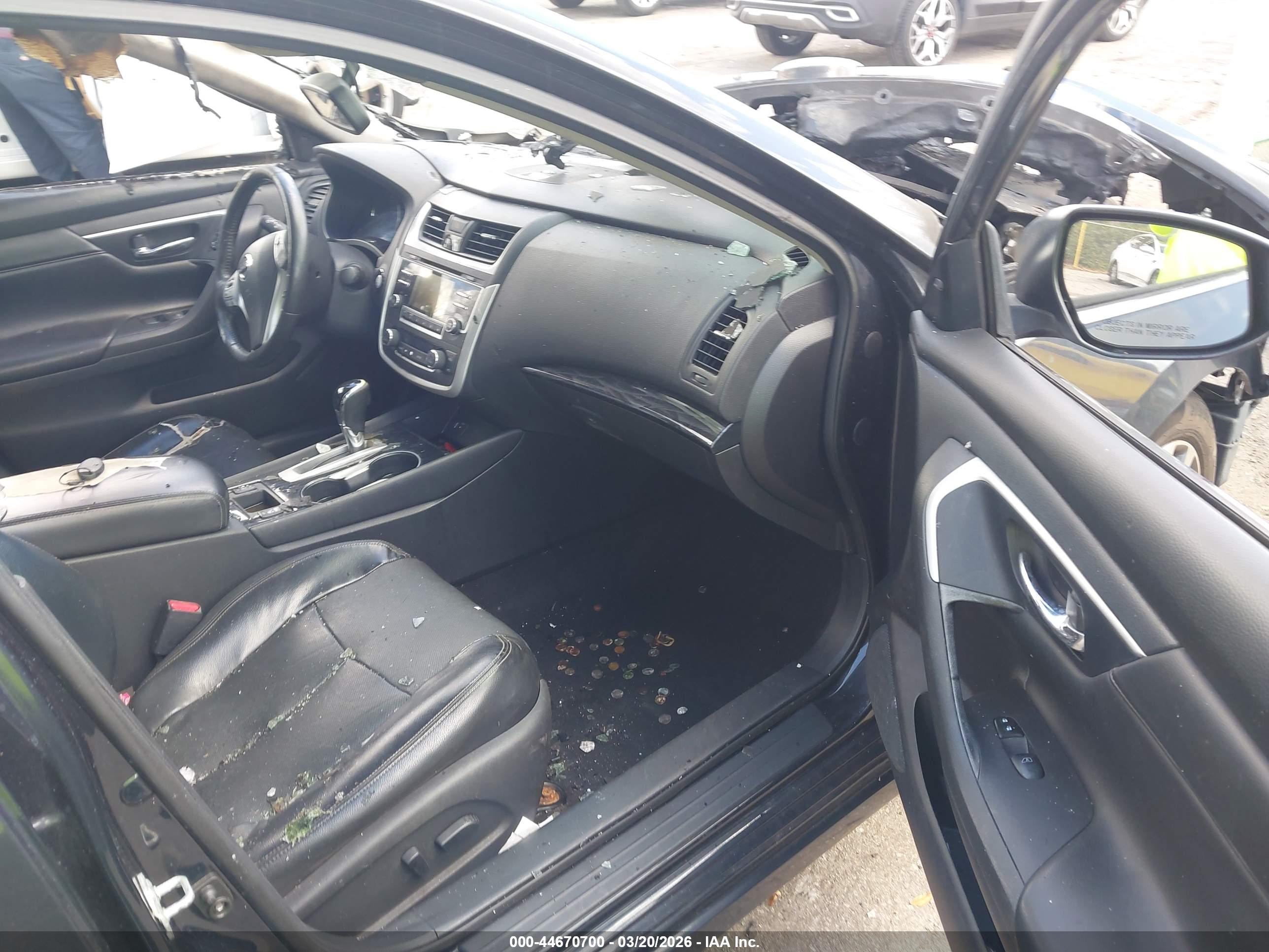 NISSAN ALTIMA image 5