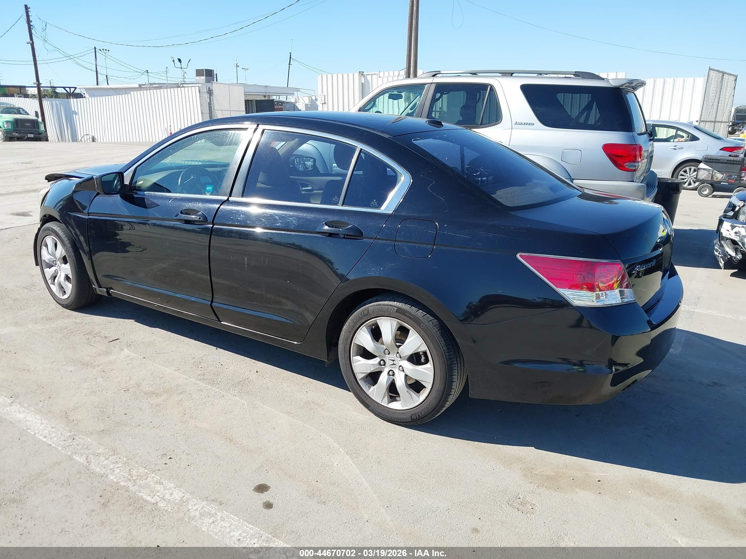 HONDA ACCORD image 3