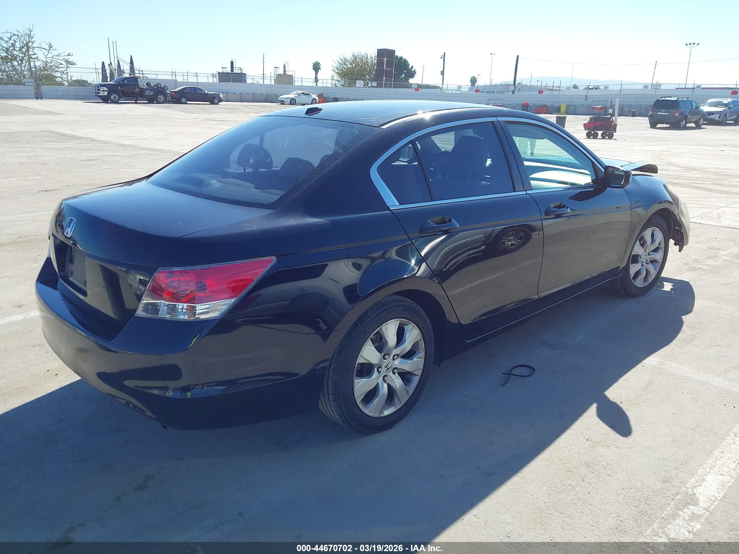 HONDA ACCORD image 4